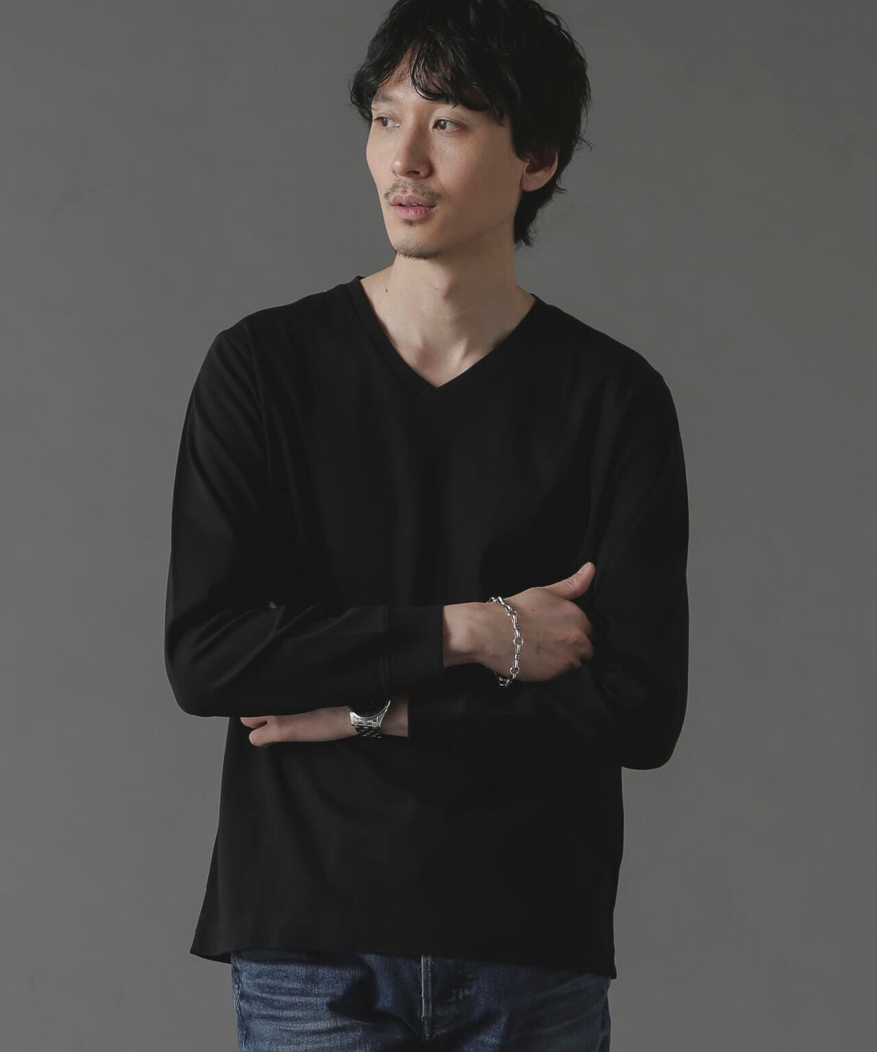アンチスメルVネックTシャツ 長袖 6724123214