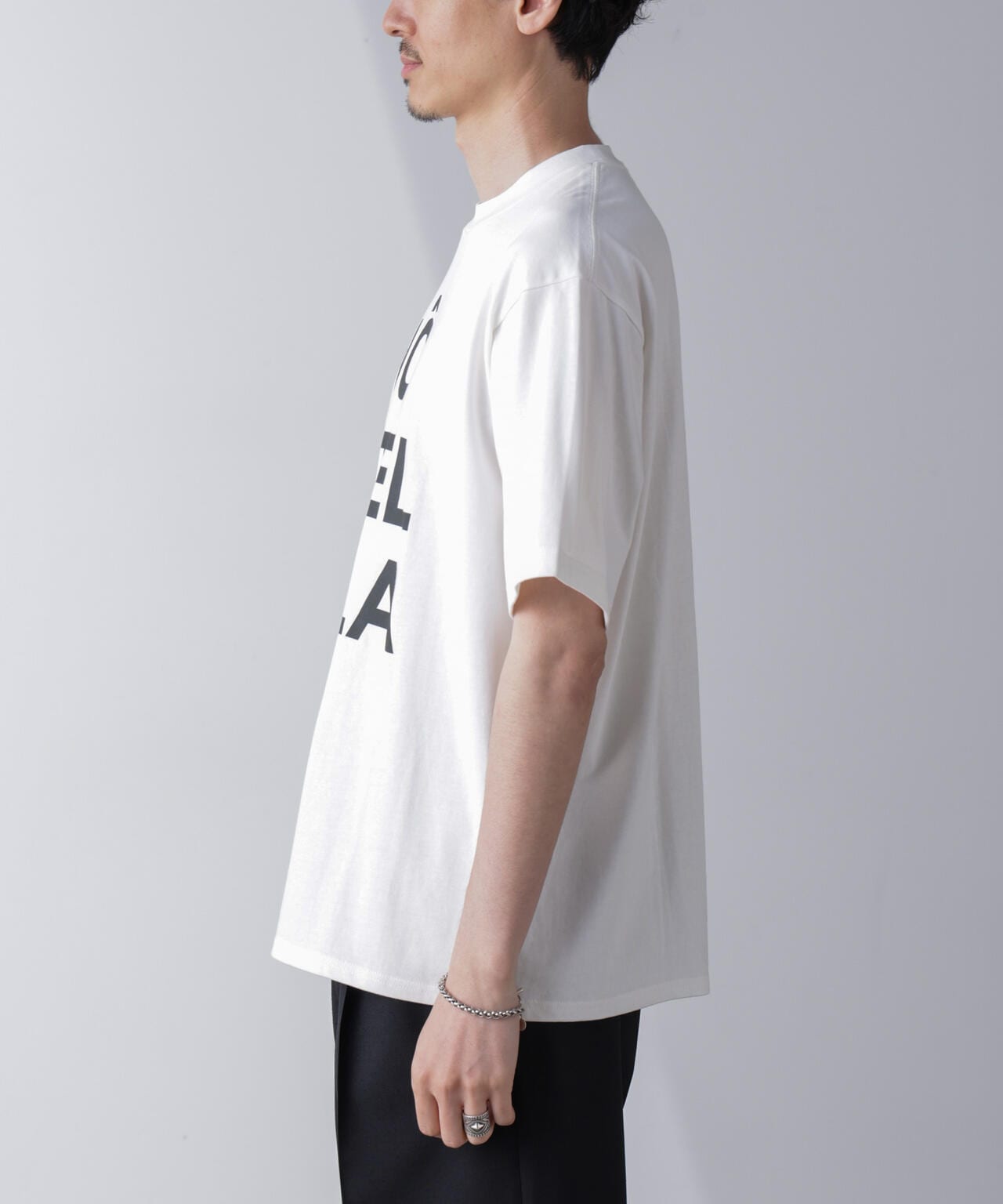 「HOTEL PALACE(オテルパレス)」COVEROSS(R) グラフィックTシャツ 6684224207