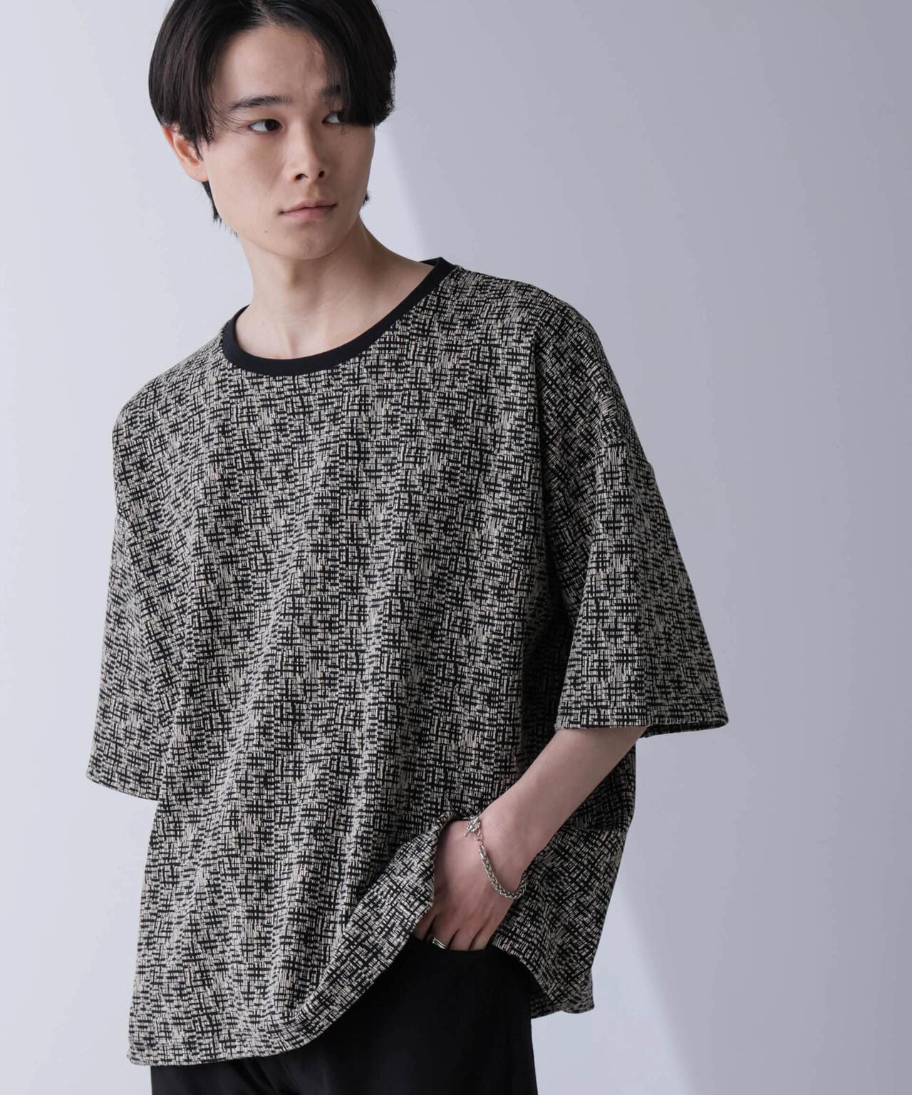 WEB限定/パターンジャガードTシャツ 半袖 6724224205