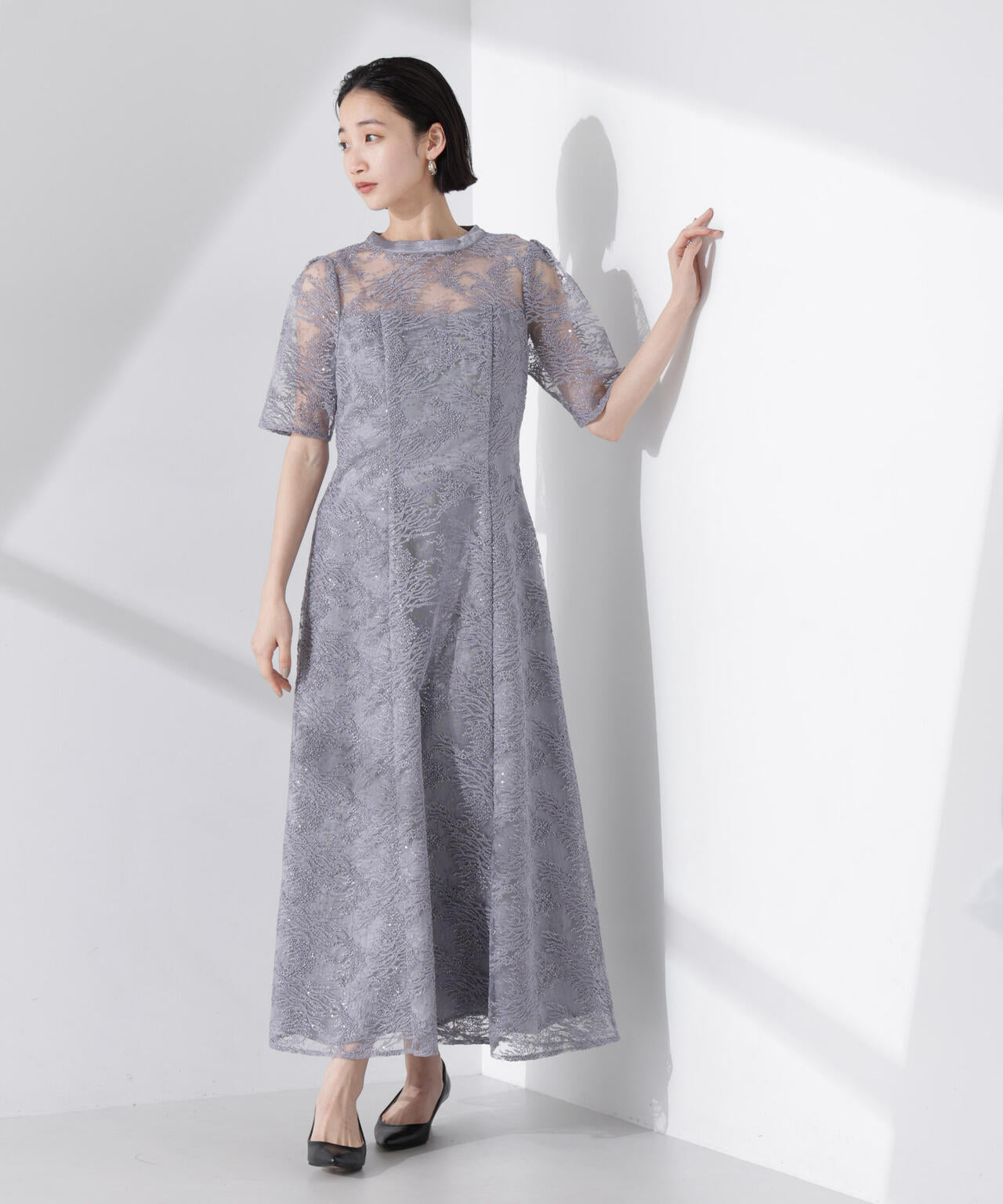 kaene/シャイニーエンブロイダリーレースドレス 6715119060