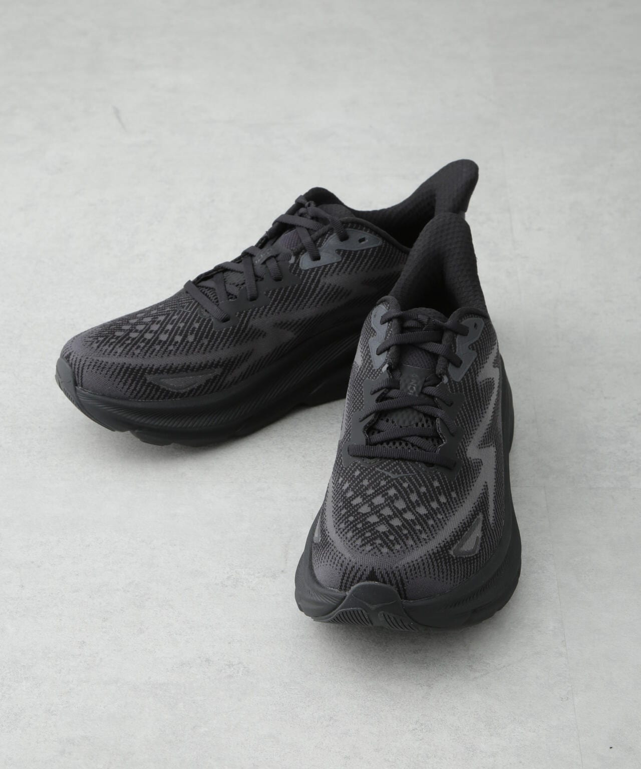 HOKA/M CLIFTON 9