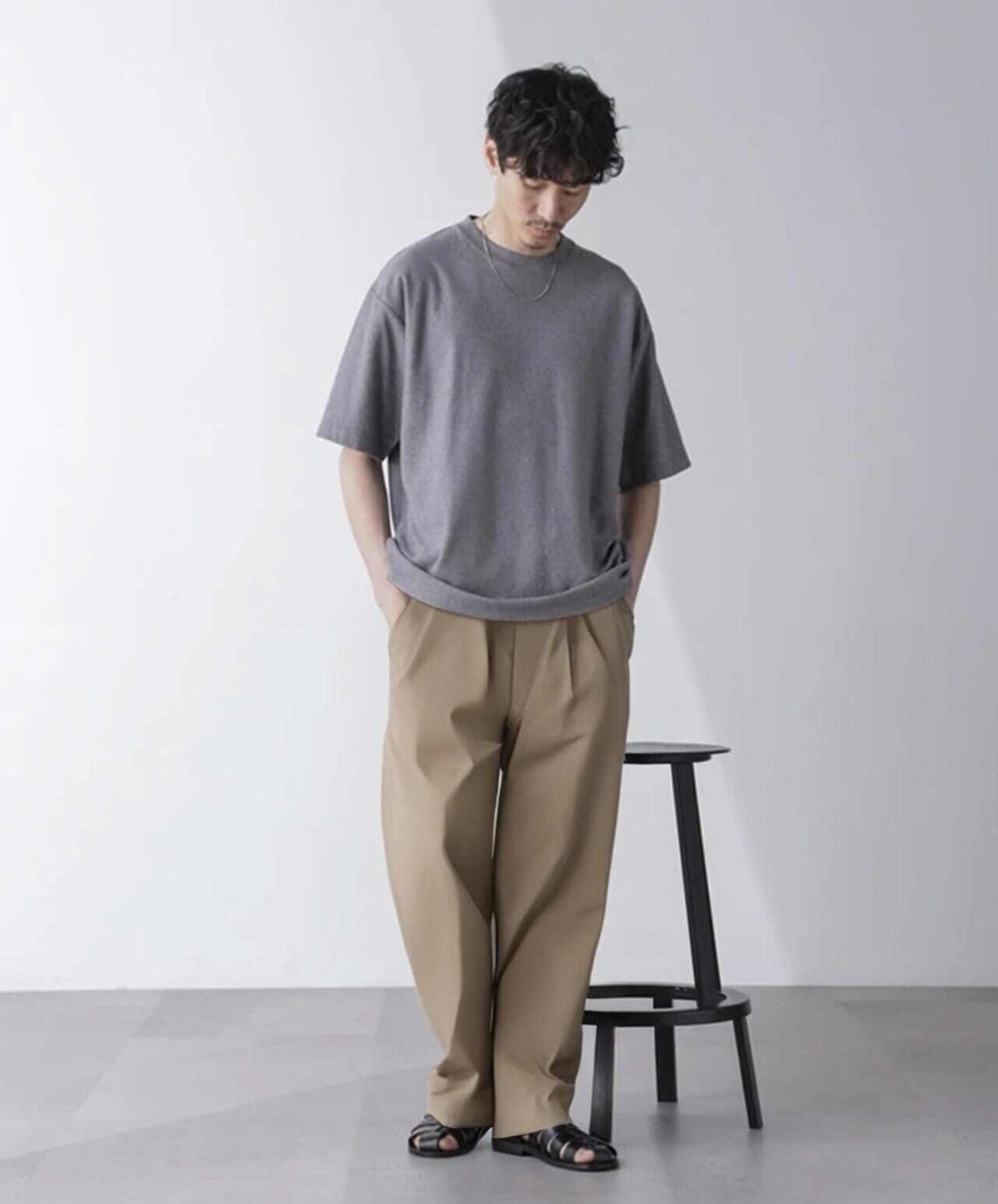 カットジョーゼットクルーネックTシャツ 6684224211