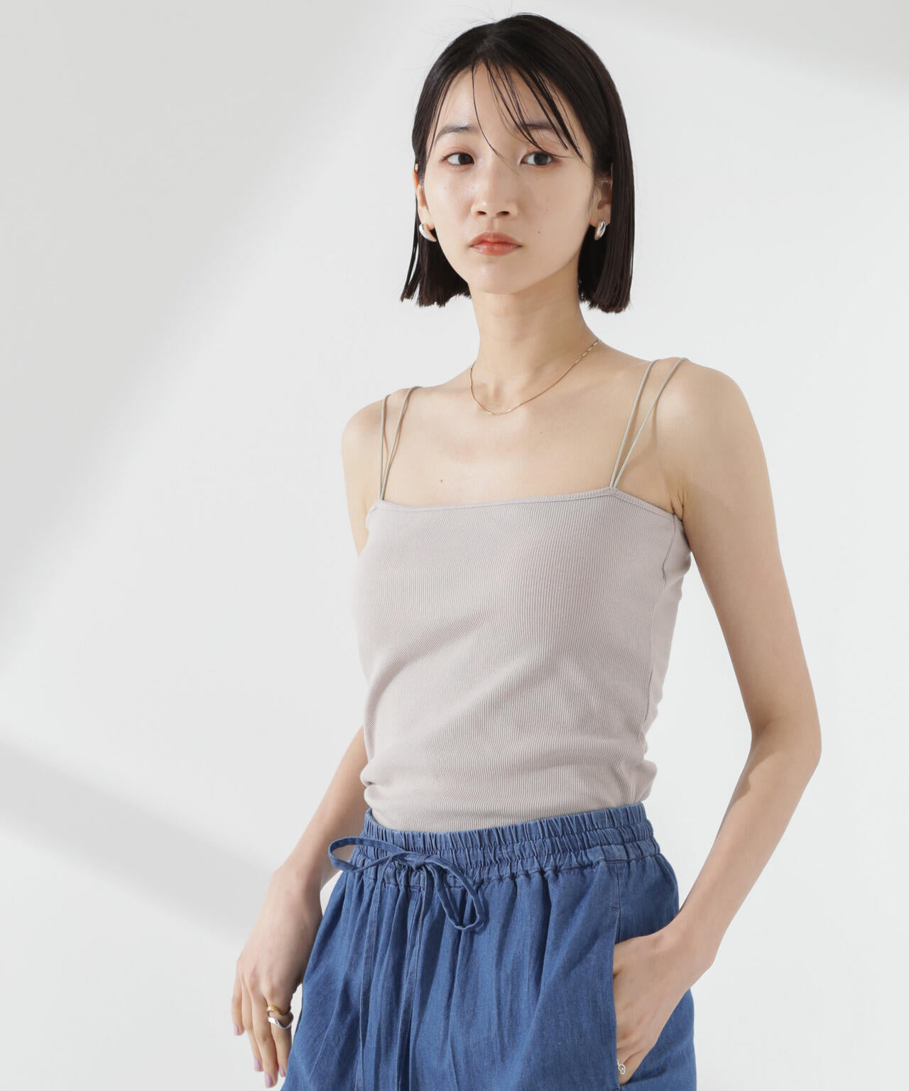 抗菌防臭リブカップ付きダブルストラップキャミソール 6735124300