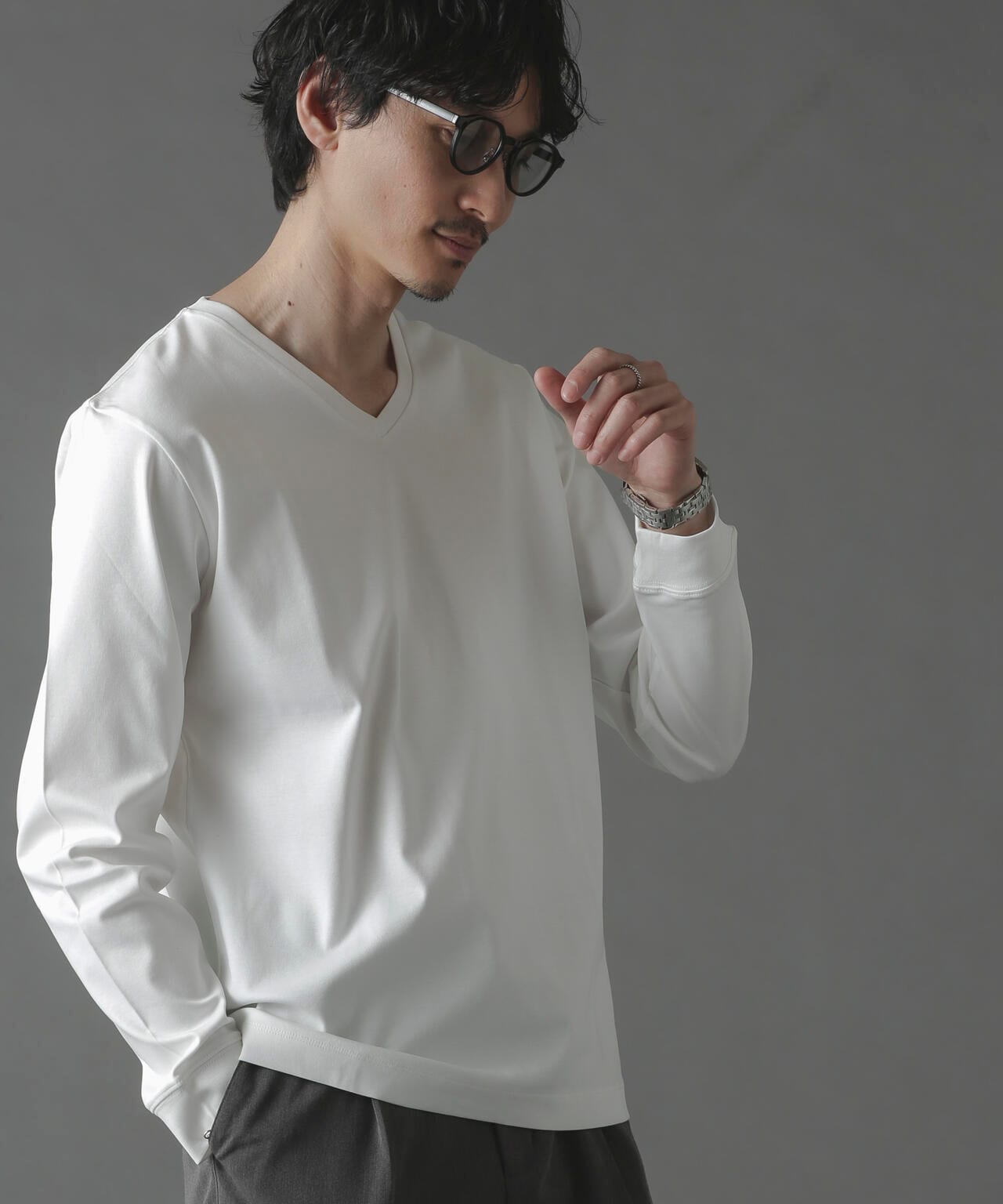 アンチスメルVネックTシャツ 長袖 6724123214