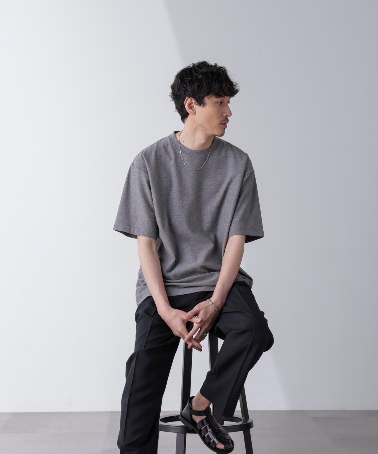 カットジョーゼットクルーネックTシャツ 6684224211