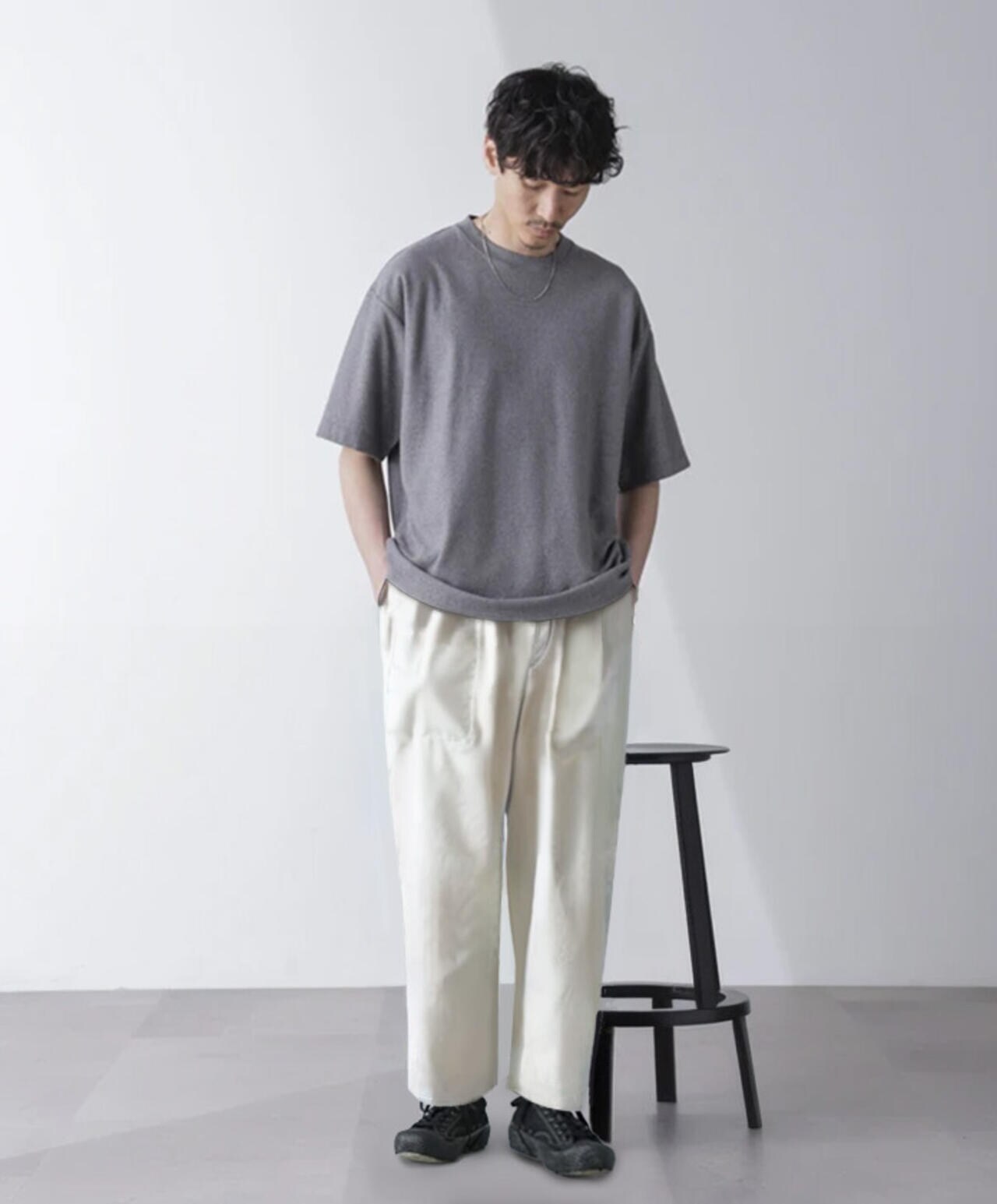 カットジョーゼットクルーネックTシャツ 6684224211