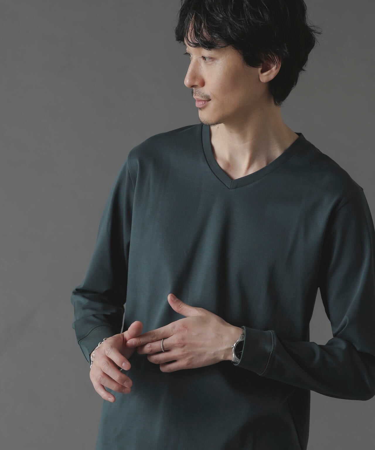 アンチスメルVネックTシャツ 長袖 6724123214