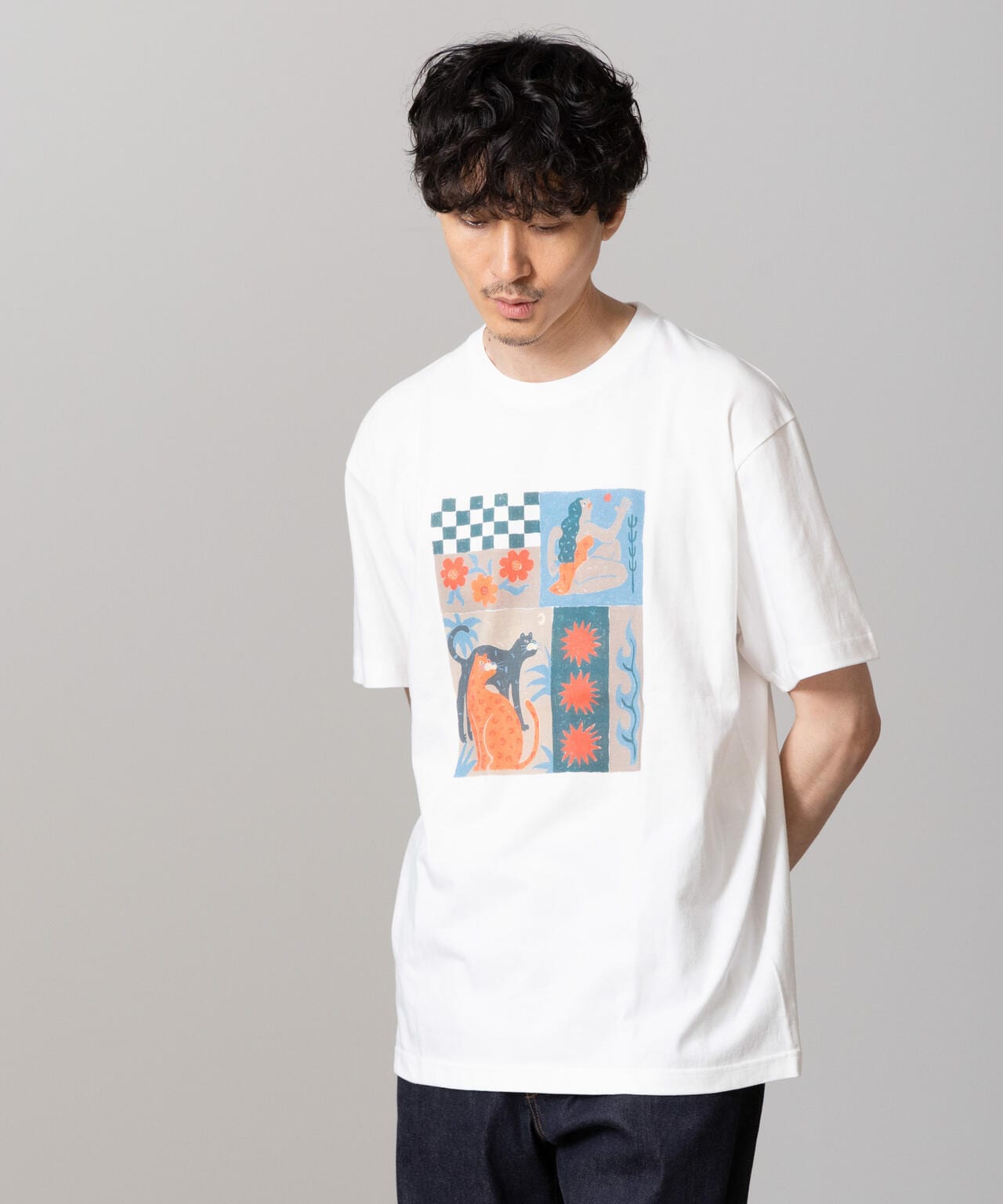 「Toyameg」modern academic TILE Tシャツ 6684224221