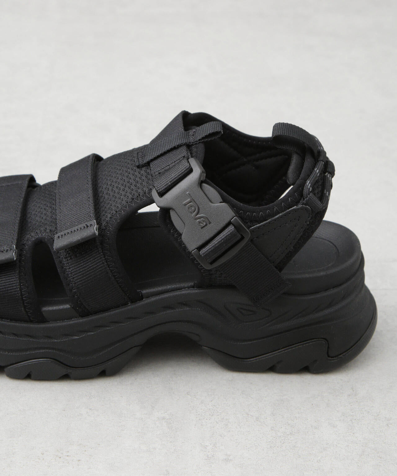 Teva/Hurricane Ampsole Gaila 6715135111