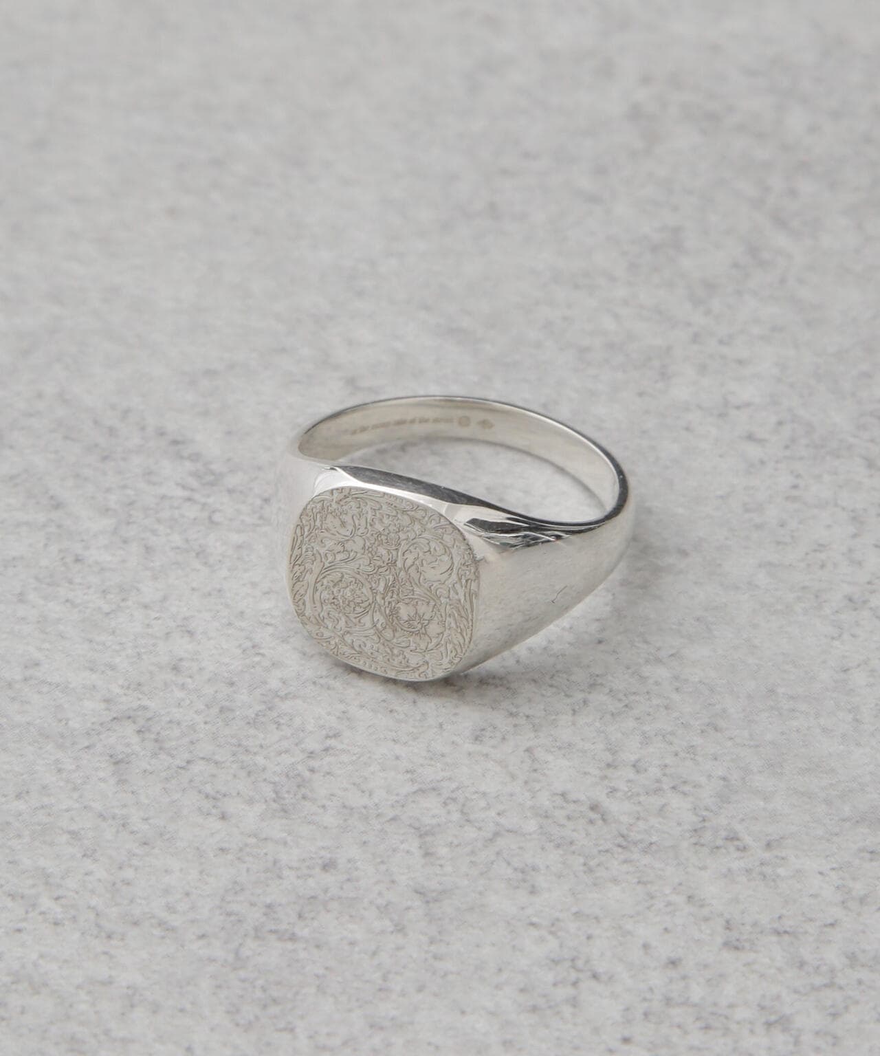 on the sunny side of the street/Engraved Intagllo Signet Ring 6704247001
