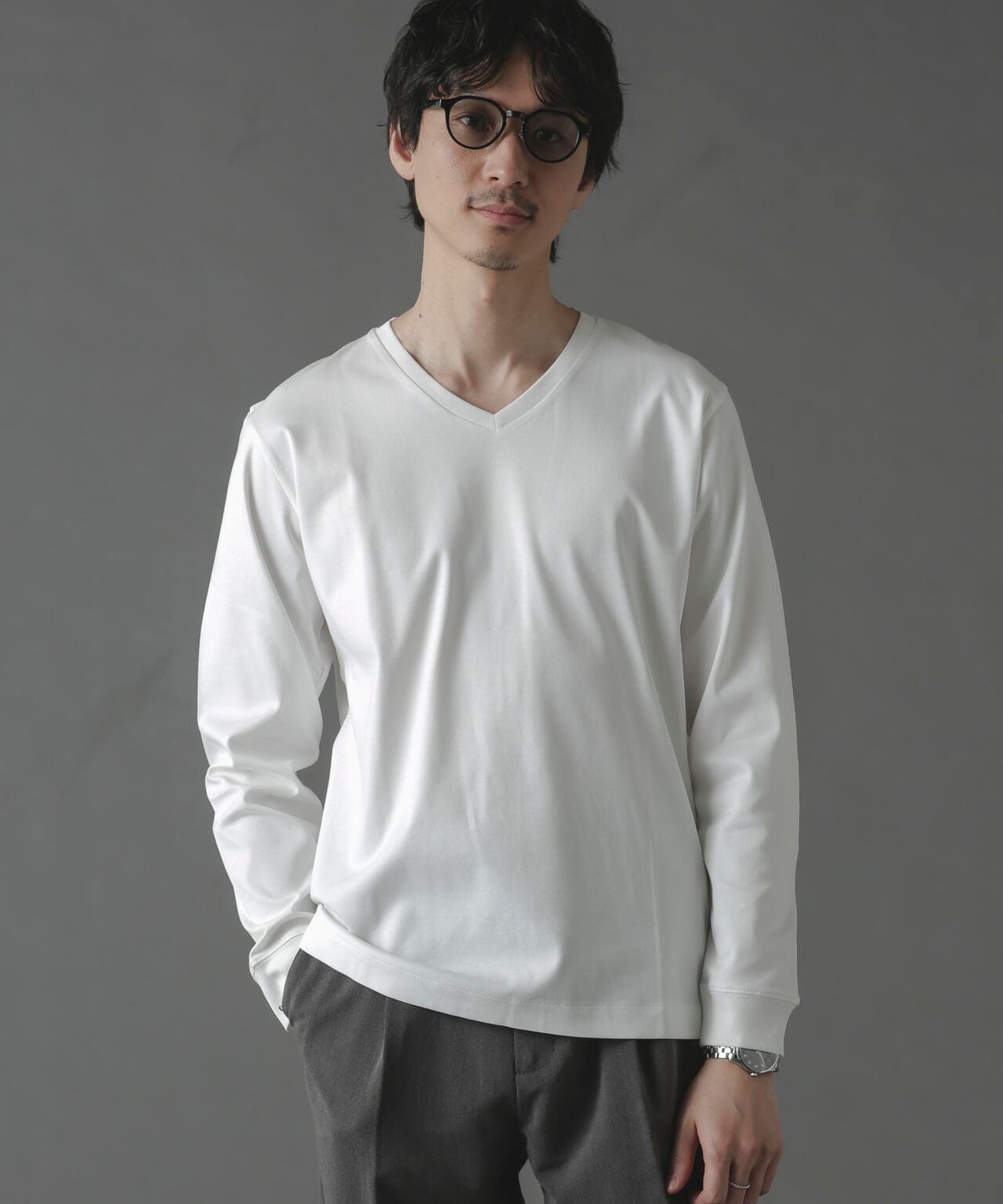 アンチスメルVネックTシャツ 長袖 6724123214