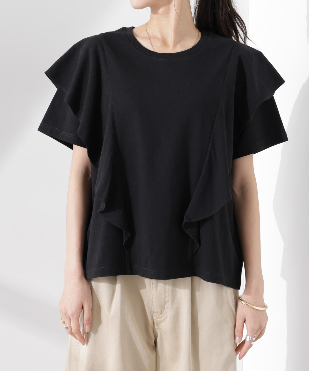 ラッフルデザインTシャツ 6735124309