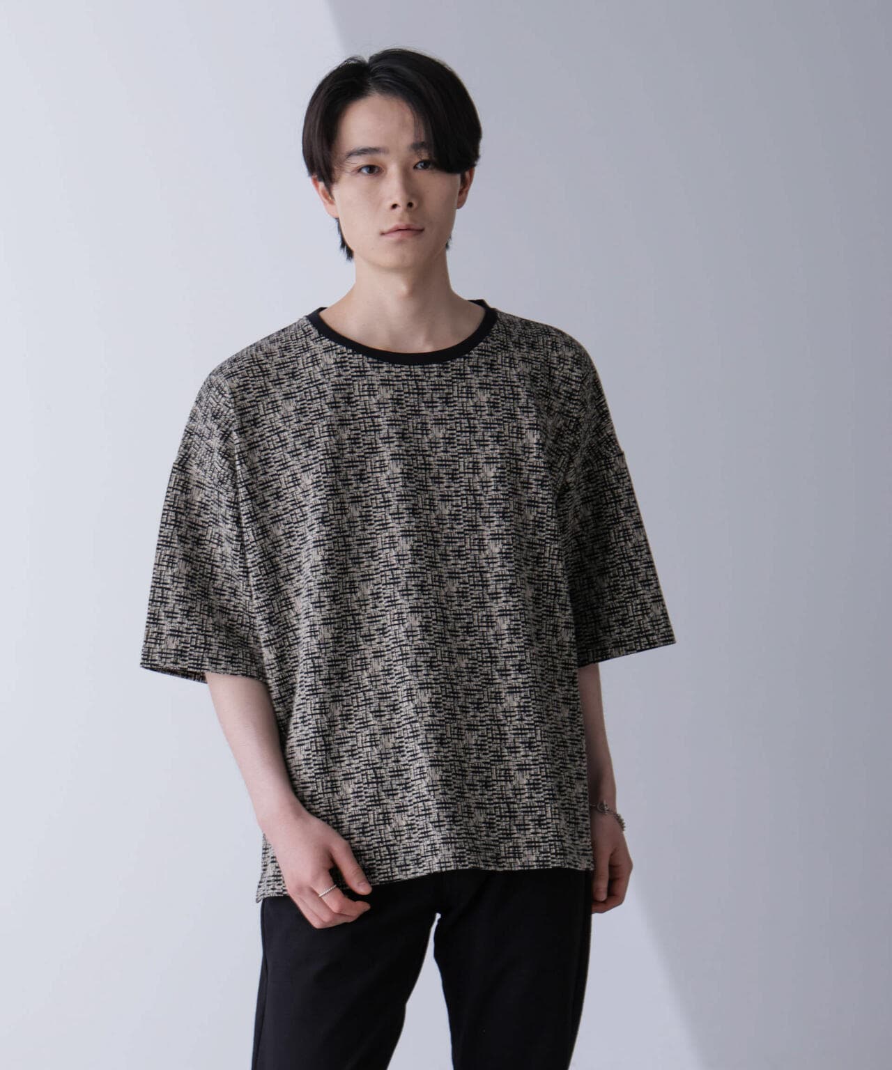 WEB限定/パターンジャガードTシャツ 半袖 6724224205