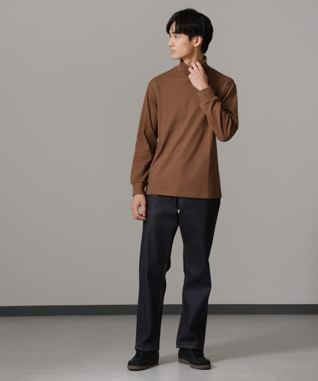 Anti Soaked(R) 汗染み防止 スムースタートルネックTシャツ 長袖 6684223206