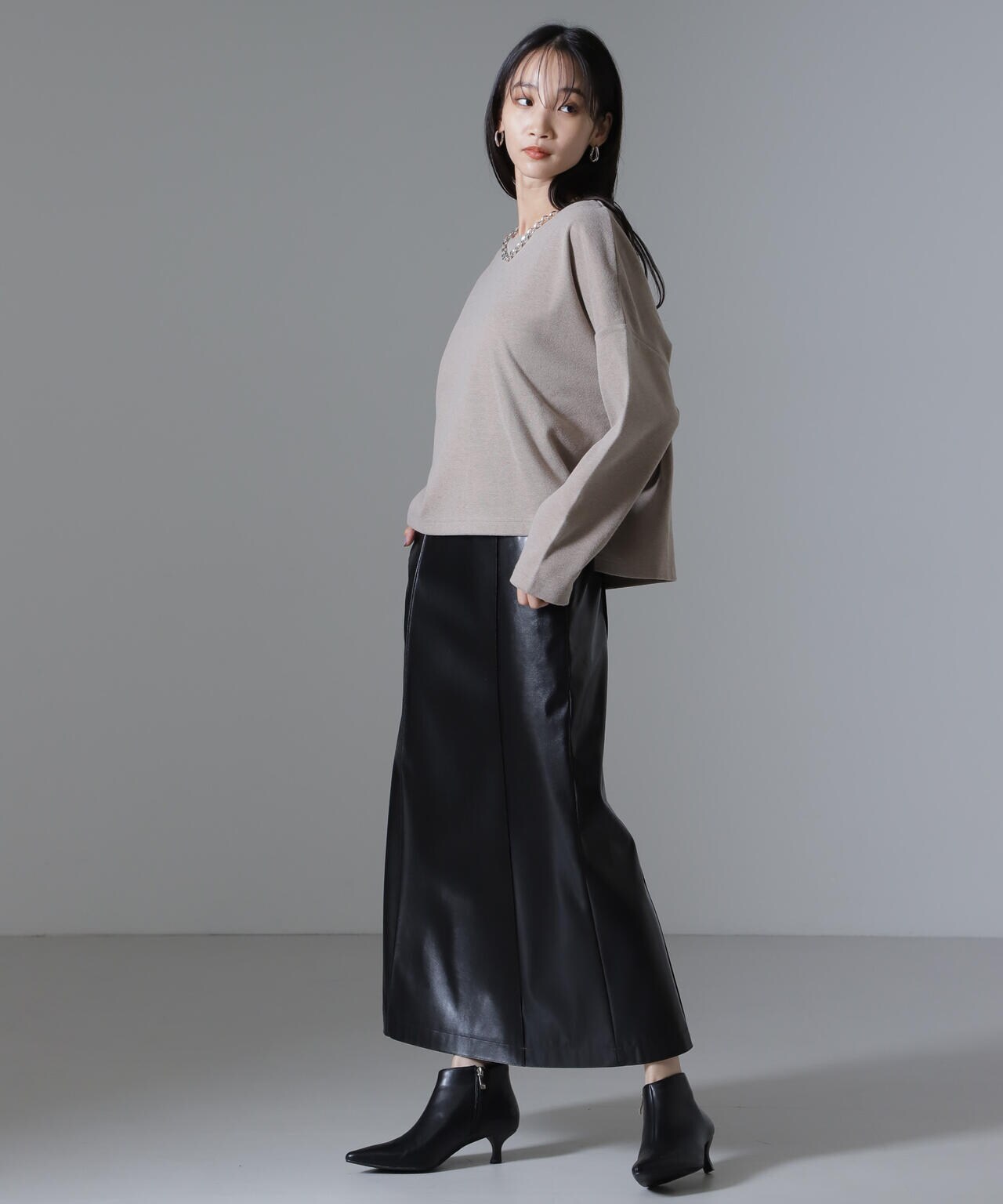 起毛カットクルーネックワイドトップス 6734223311