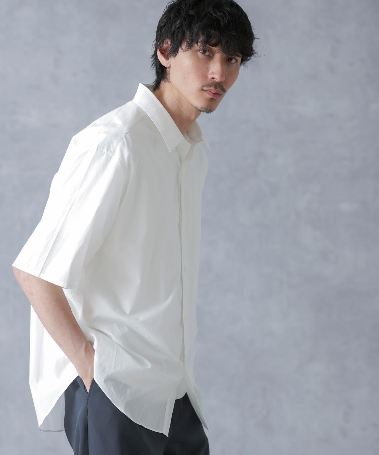 ESLOW/HALF SLEEVE SHIRT 6704121004