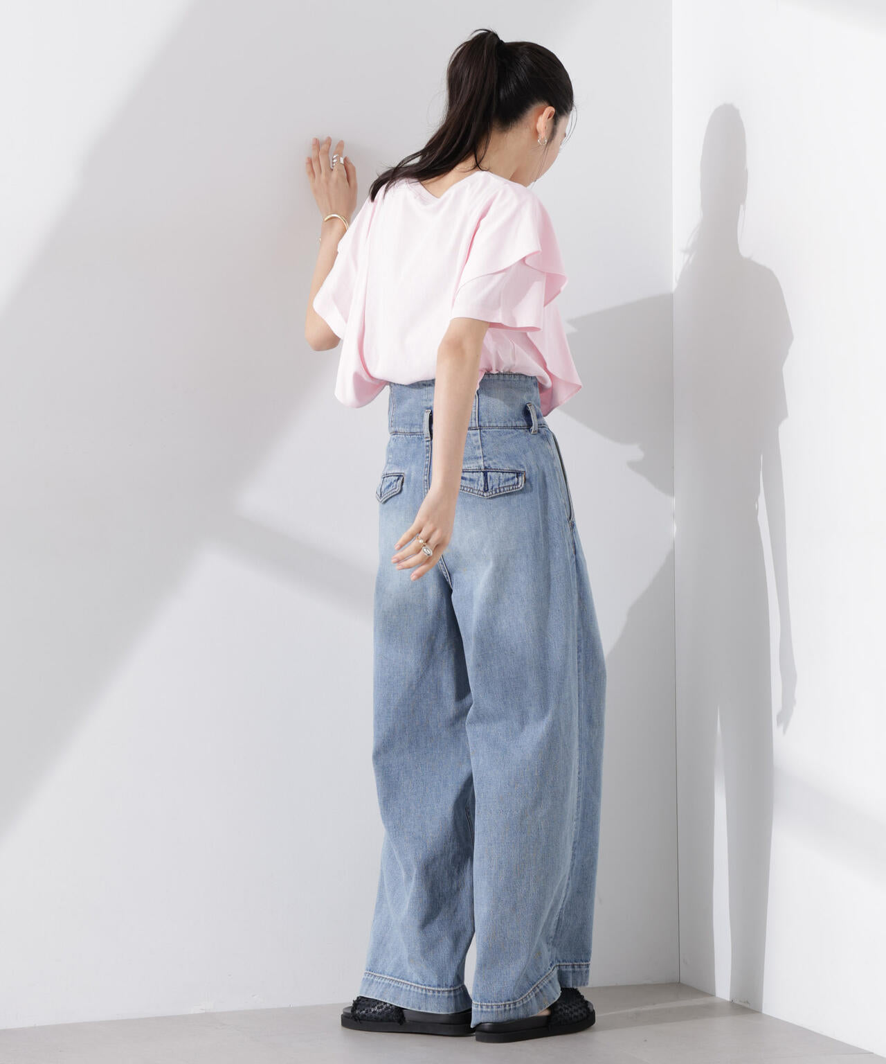 ラッフルデザインTシャツ 6735124309