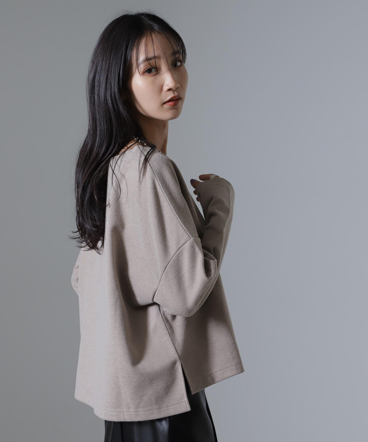 起毛カットクルーネックワイドトップス 6734223311
