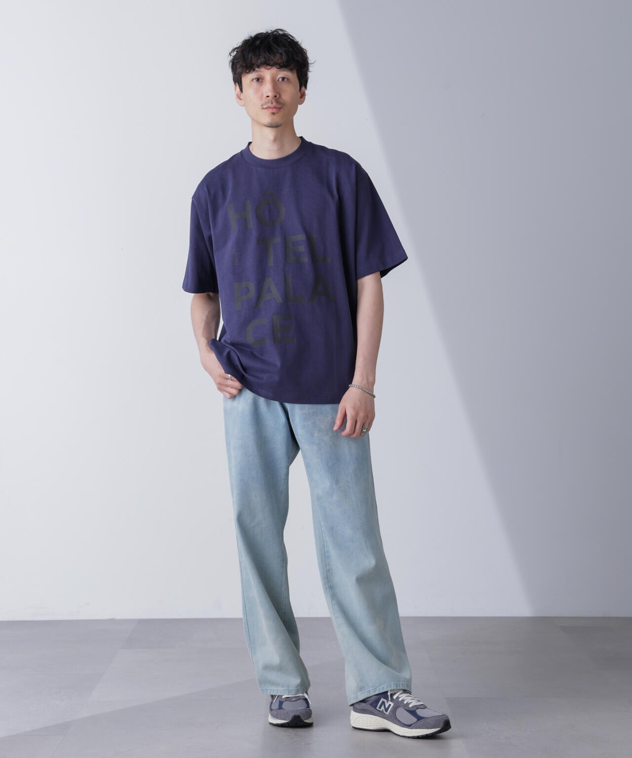 「HOTEL PALACE(オテルパレス)」COVEROSS(R) グラフィックTシャツ 6684224207
