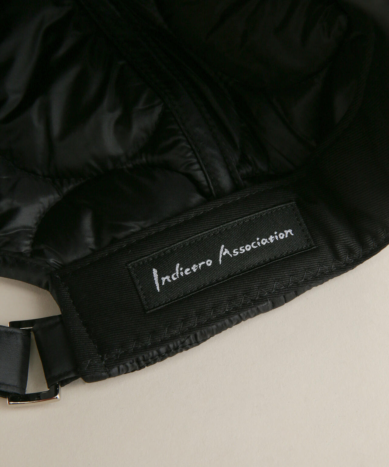 Indietro Association/Quilting Cap 6702239086