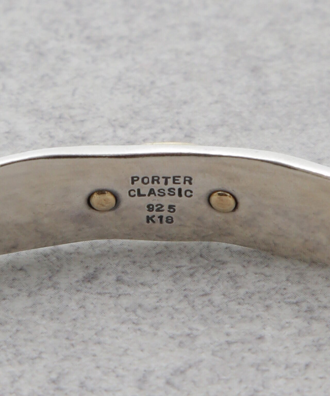 Porter Classic/GOLD RIVET BANGLE LOVE & PEACE 6704248009