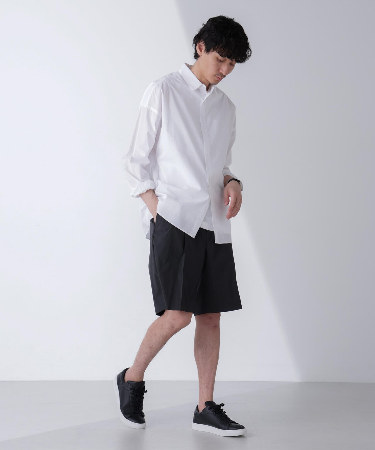 「N SHORTS」ショーツ ライトナイロンピンストライプ 6684128206