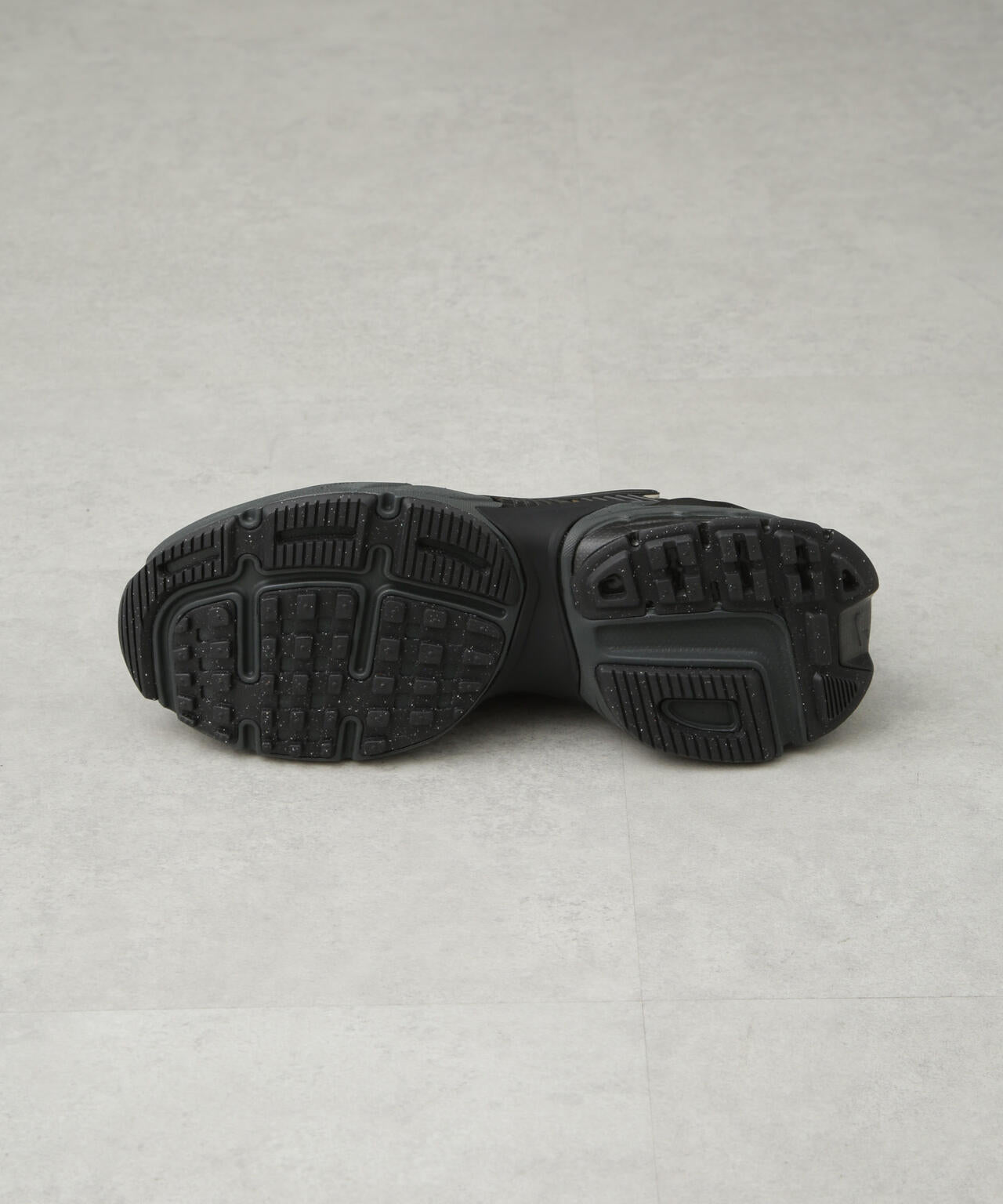 NIKE/ナイキ V2K ラン 6715134025