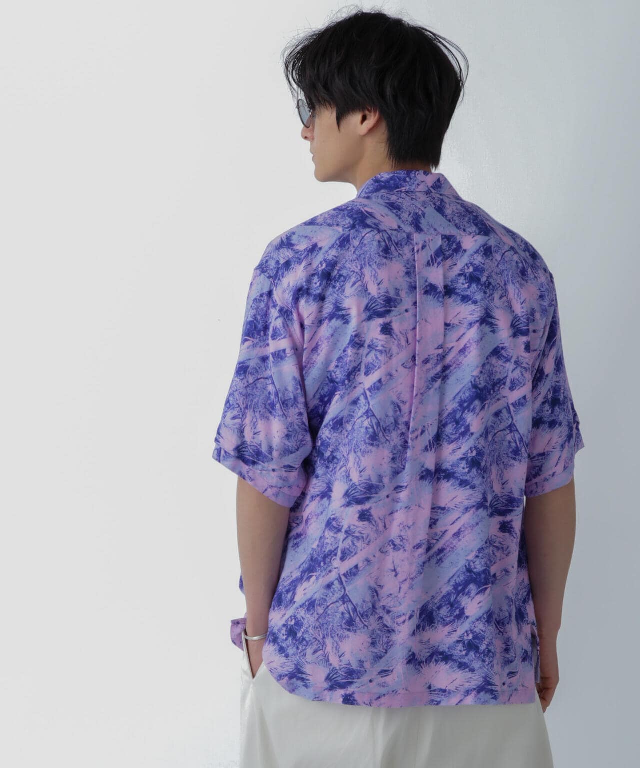 White Mountaineering/JUNGLE PATTERN OPEN COLLAR S/S 6704121016