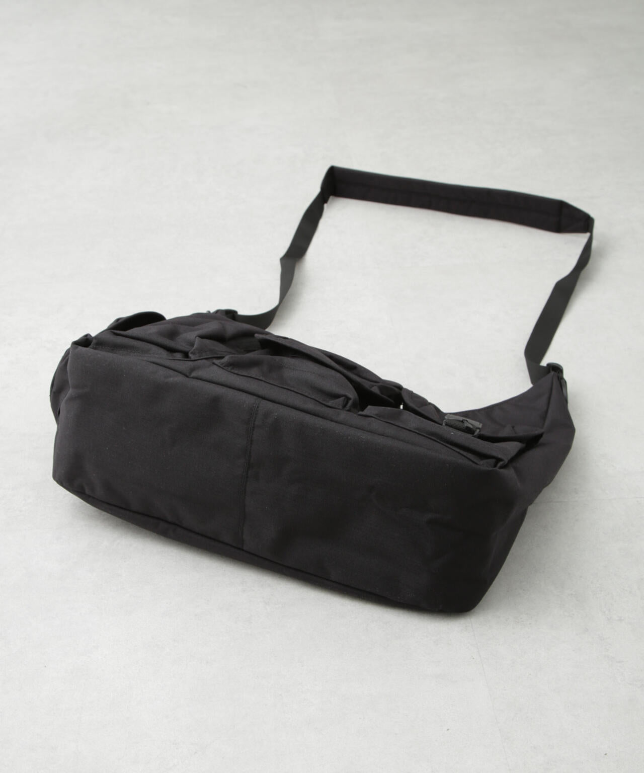 BAICYCLON by Bagjack/MULTI POCKETS SHOULDER BAG L 6705132164