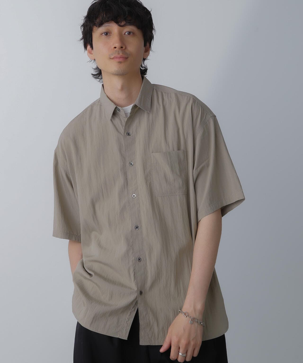 ナイロンレーヨンリラックスシャツ 半袖 6724121216