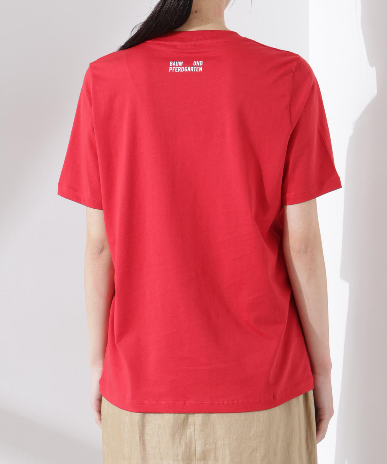 BAUM UND PFERDGARTEN/Organic Cotton jersey Tシャツ 6715124019