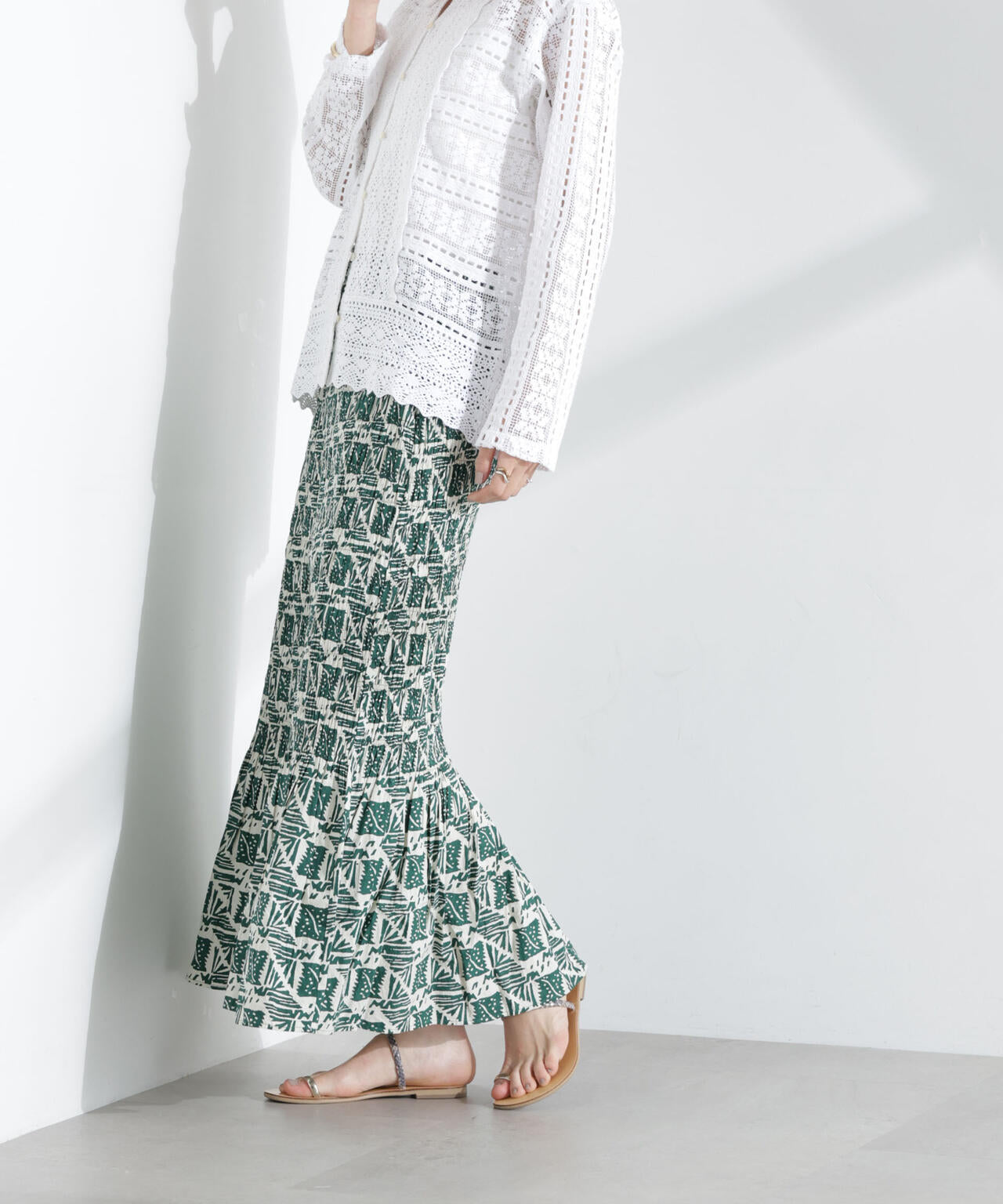 Sara mallika/COTTON POPLIN SHIRRING SKIRT 6715130013