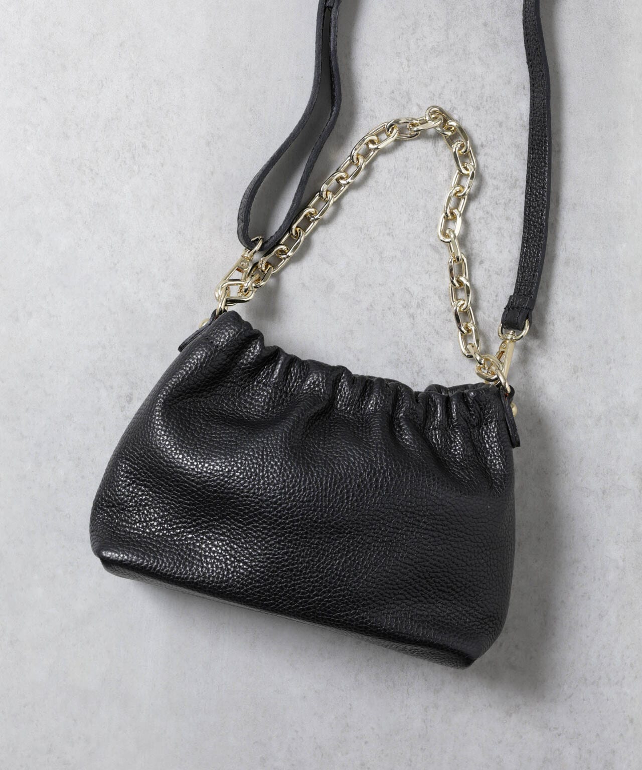 AULENTTI/2WAY レザーチェーンショルダーバッグ 6715132054