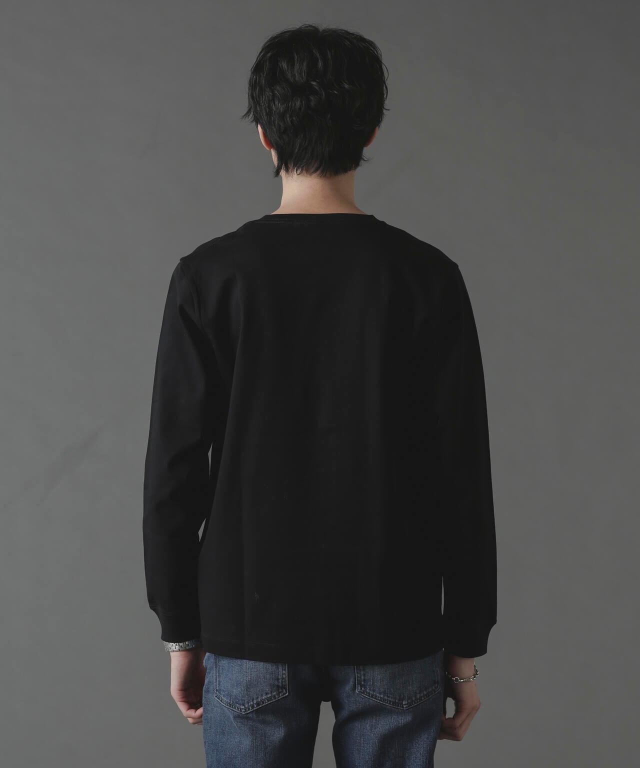 アンチスメルVネックTシャツ 長袖 6724123214
