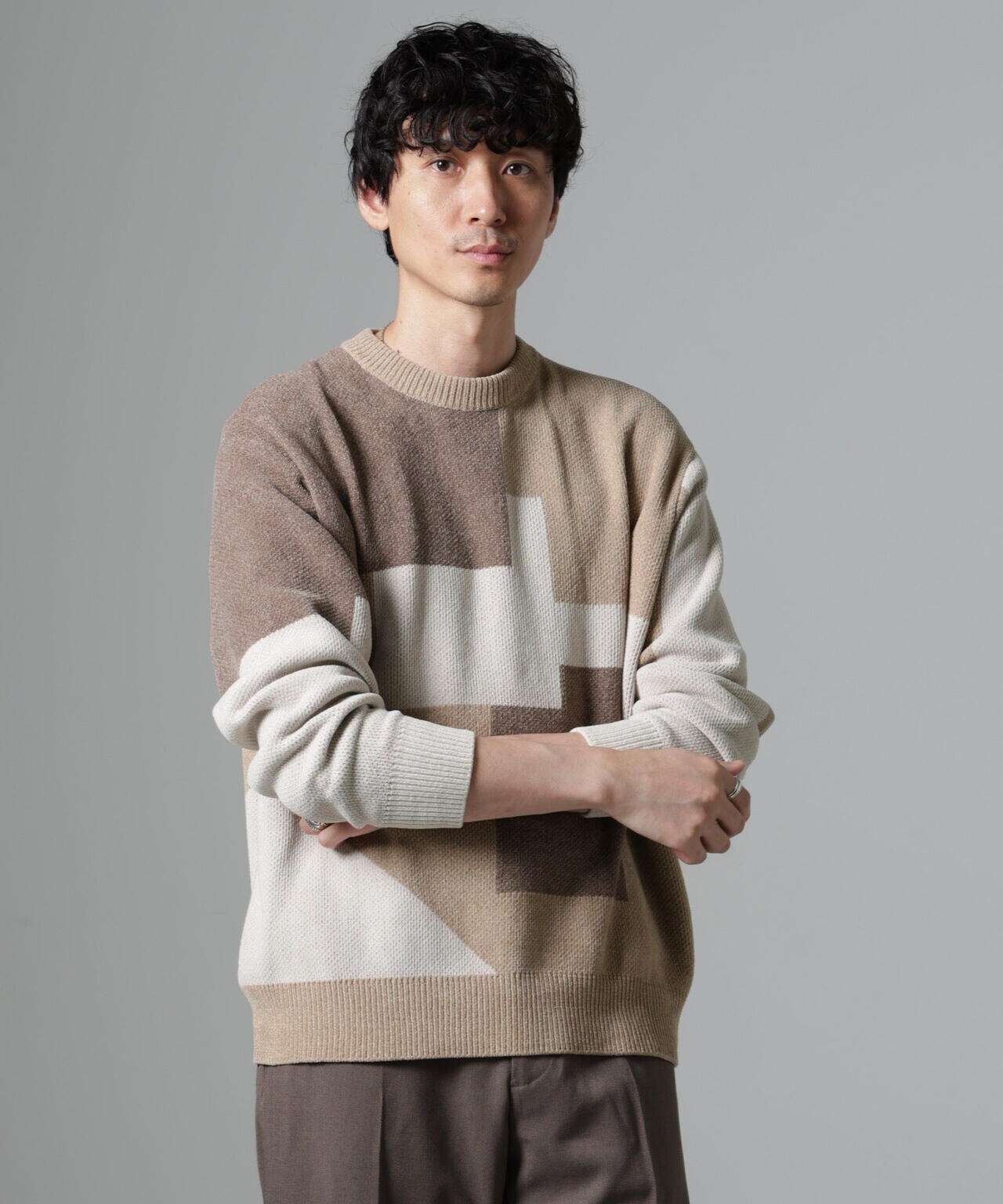 モールヤーンカラーブロッキングクルーネックニット 6684222249