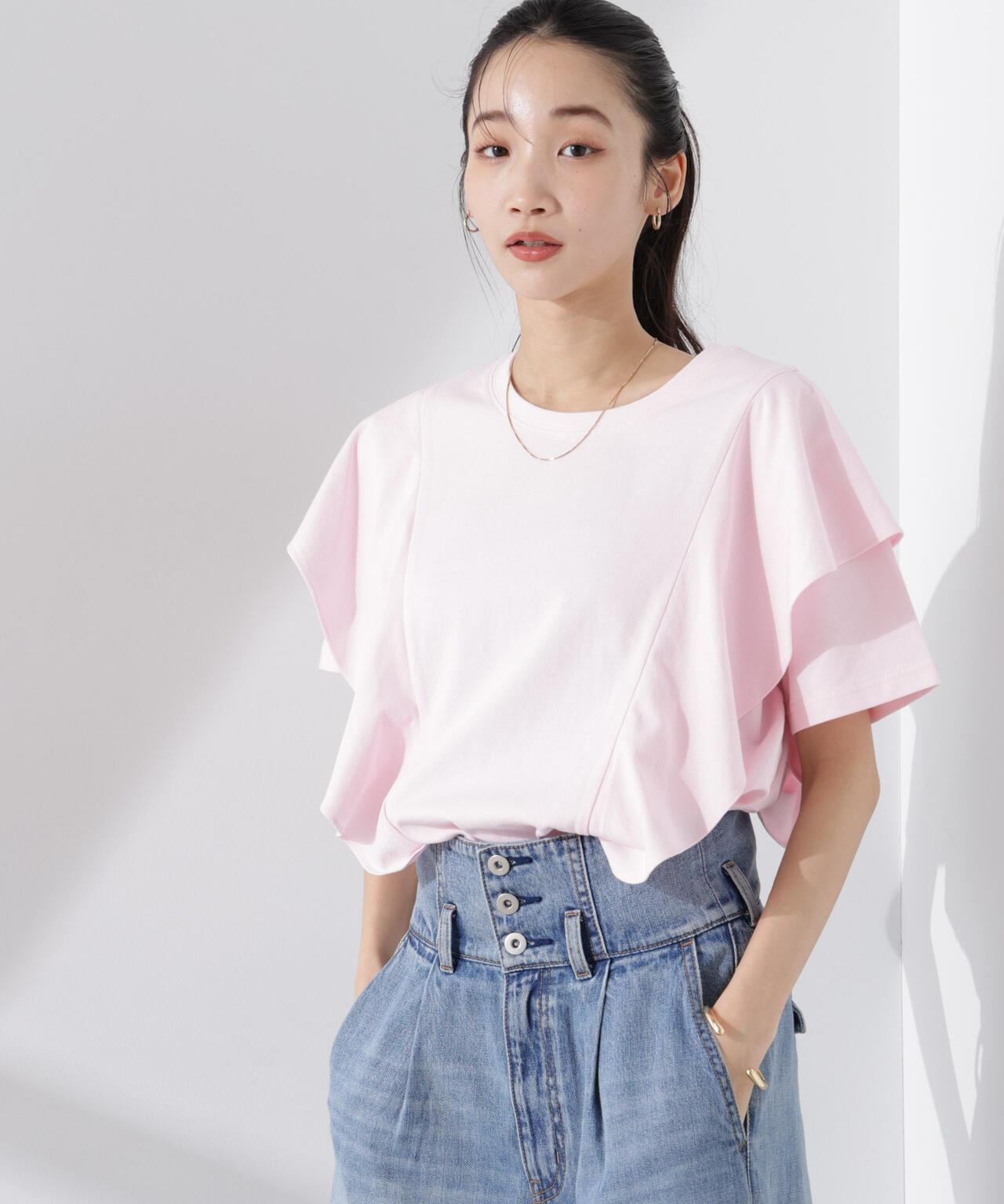 ラッフルデザインTシャツ 6735124309