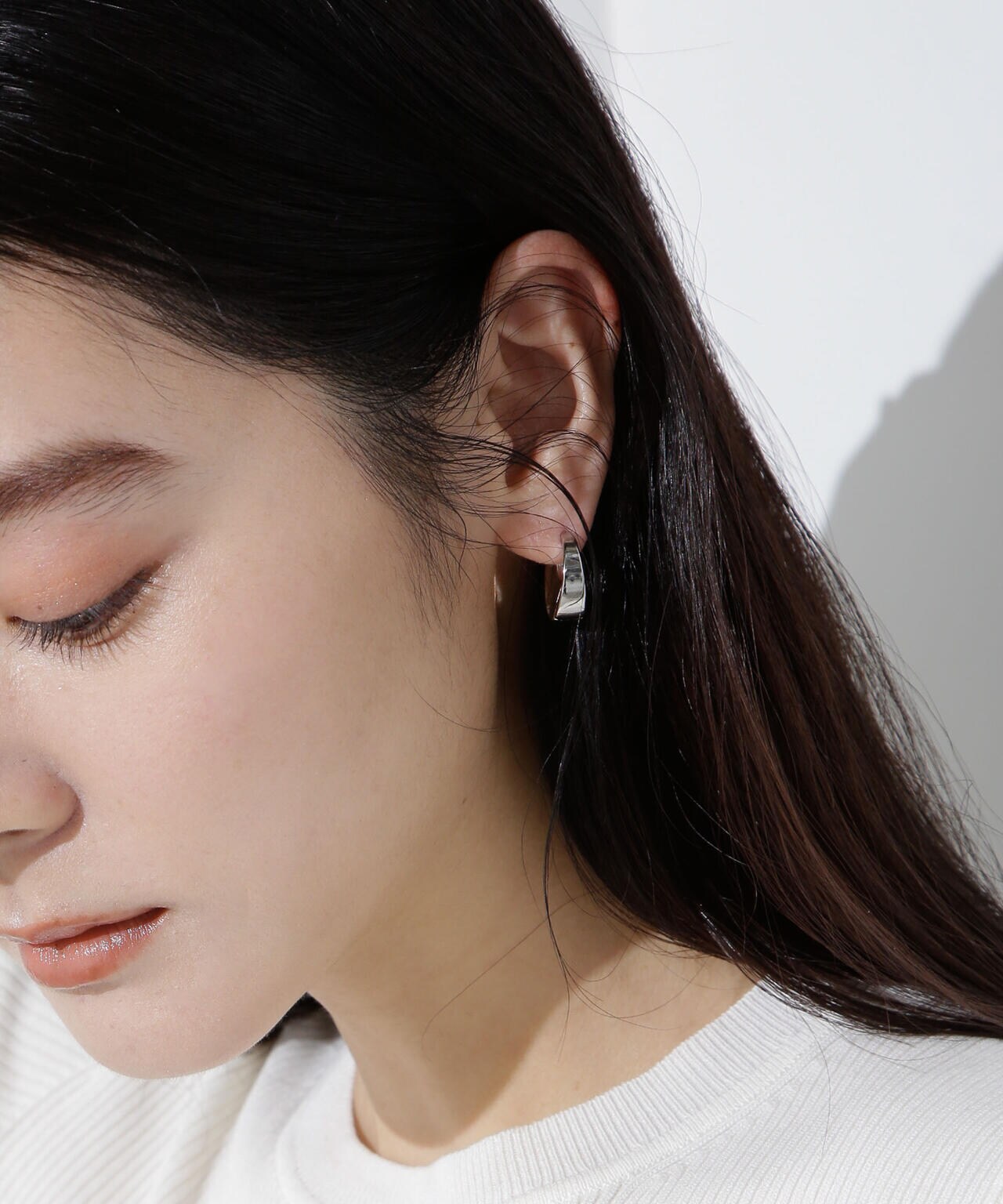 エッジミニフープピアス 6695145303