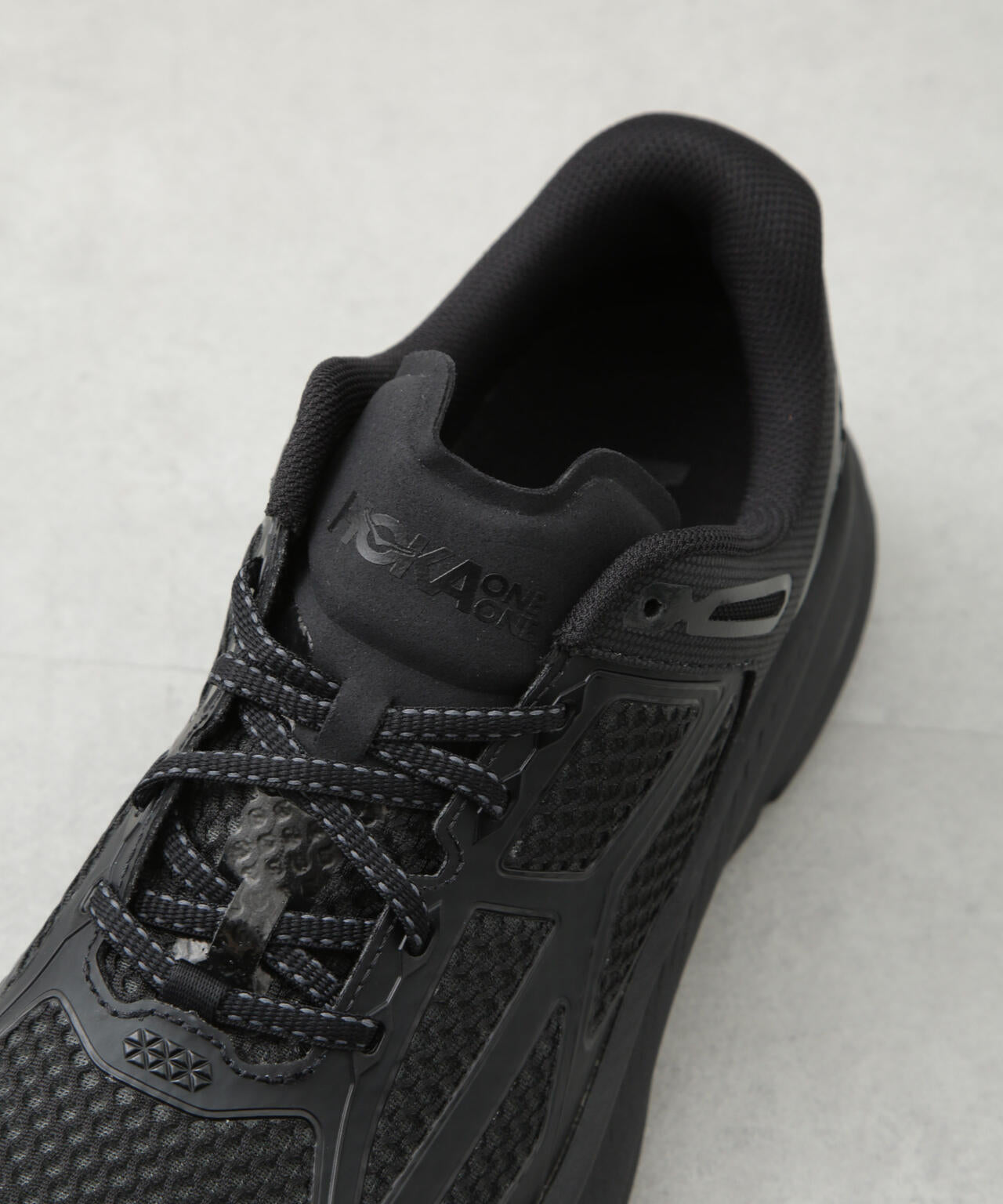 HOKA/U CLIFTON ONE9 6705134191