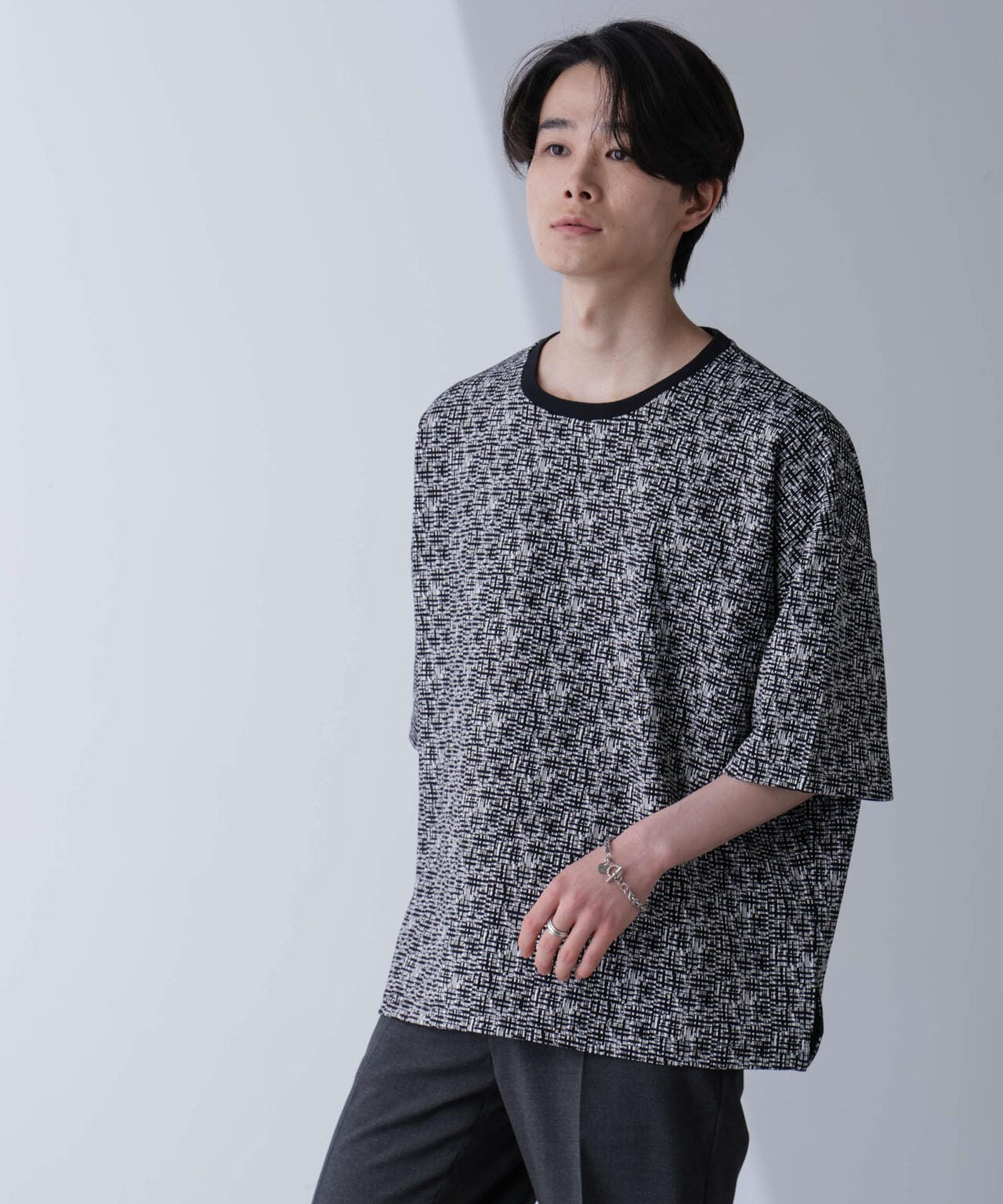 WEB限定/パターンジャガードTシャツ 半袖 6724224205