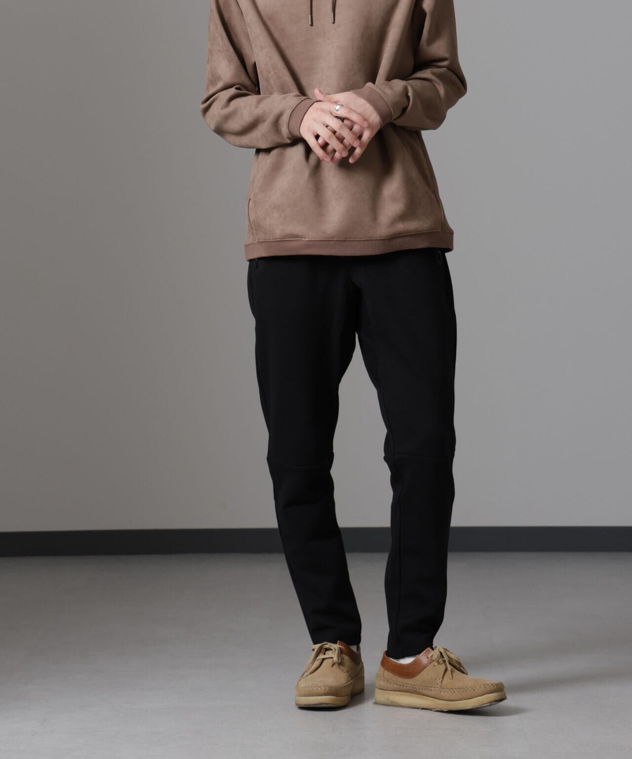テックフリーステーパードパンツ 6724127213