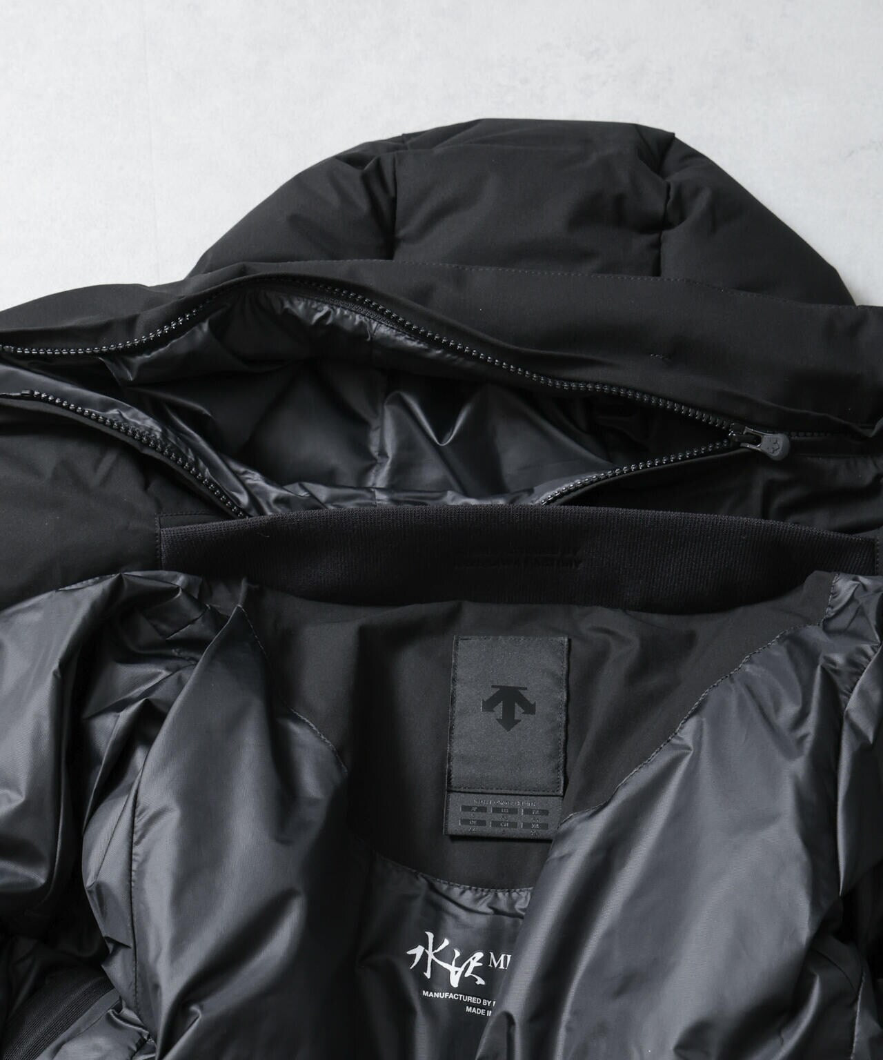 DESCENTE/MIZUSAWADOWNJACKET MOUNTAINEER 6714214010