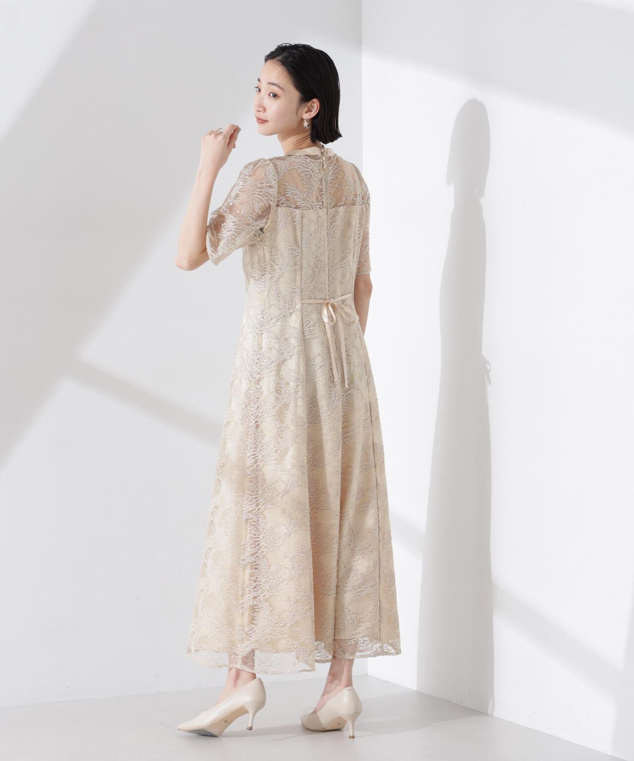 kaene/シャイニーエンブロイダリーレースドレス 6715119060