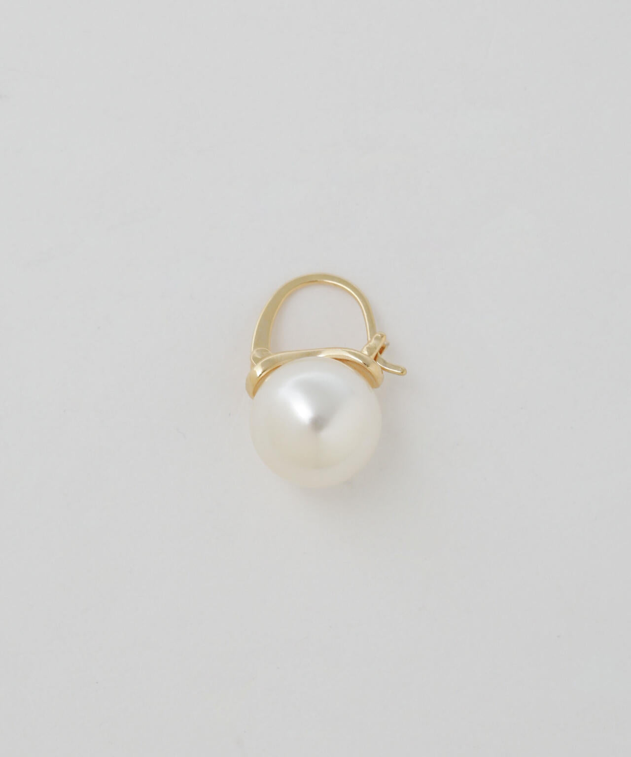 ドロップパールピアス 6695145302