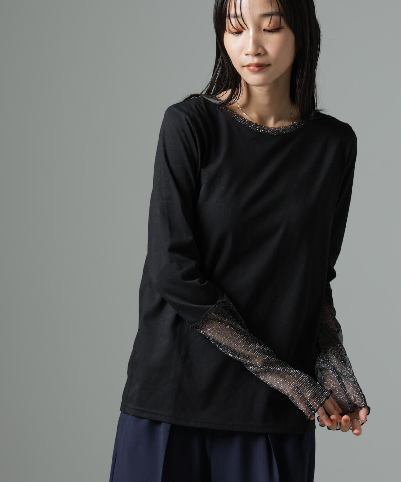 シアーラメ切り替えロングTシャツ 6734223323