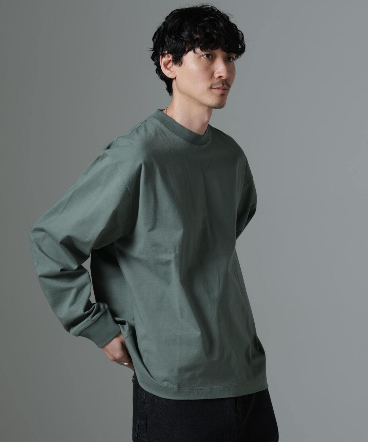 ビッグシルエットワンポイントTシャツ 長袖 6725123204