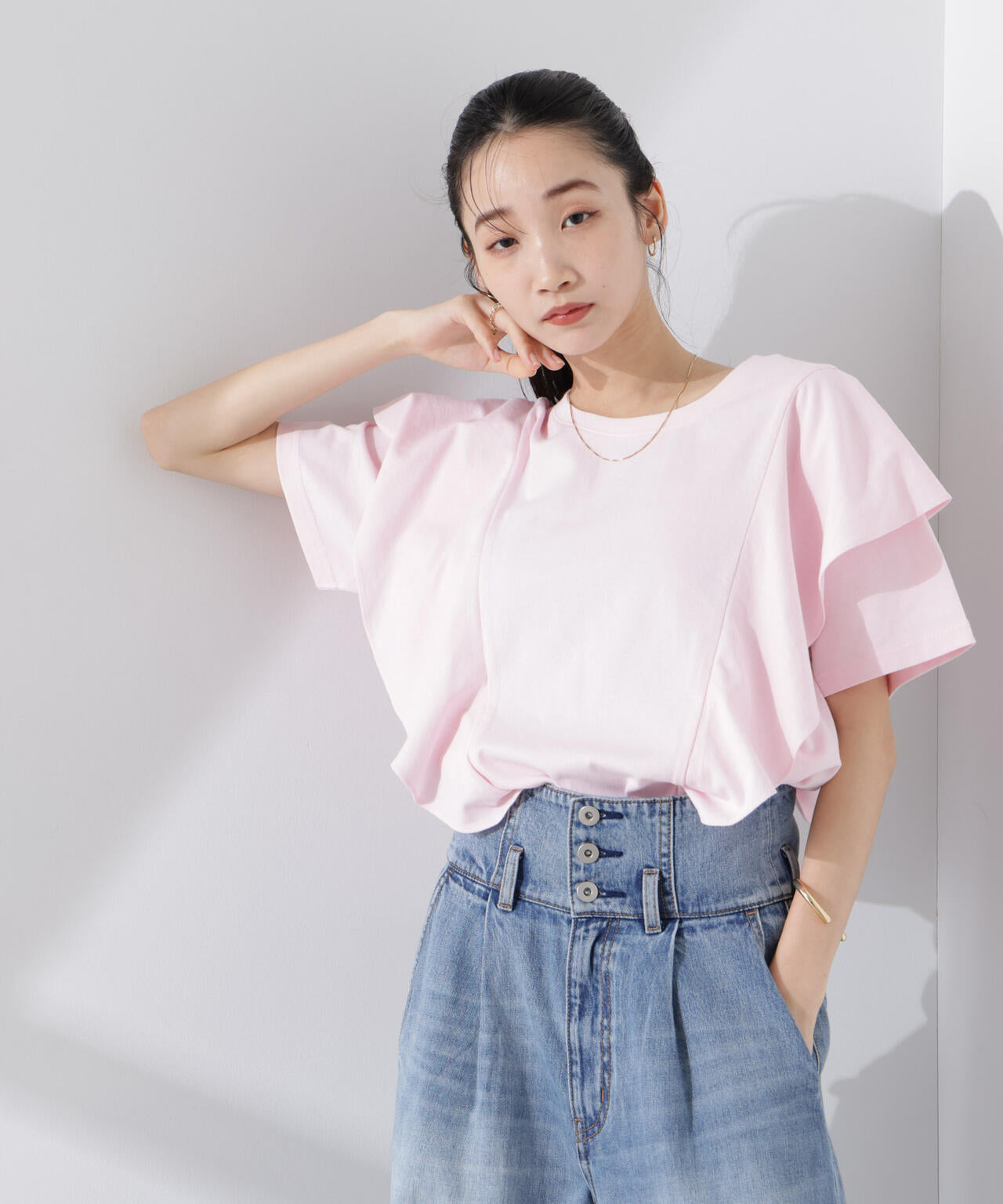ラッフルデザインTシャツ 6735124309