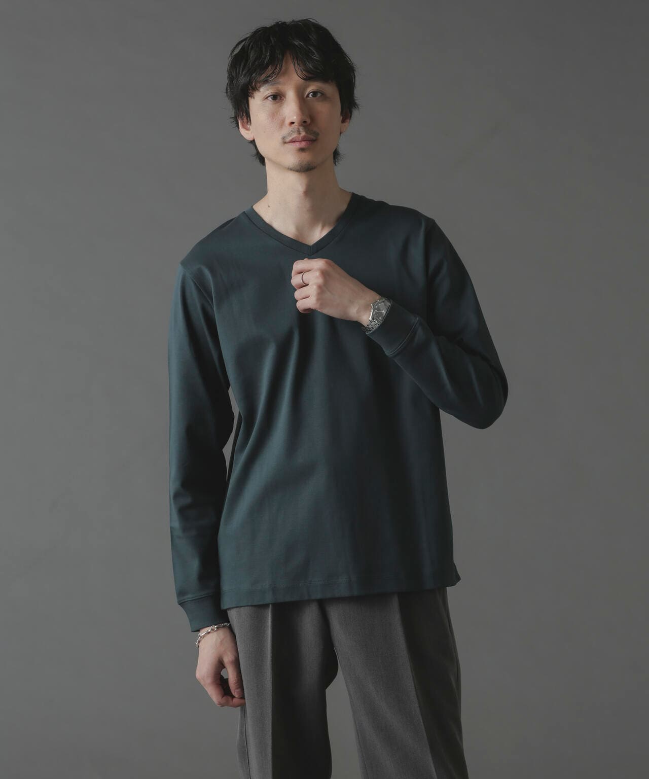 アンチスメルVネックTシャツ 長袖 6724123214