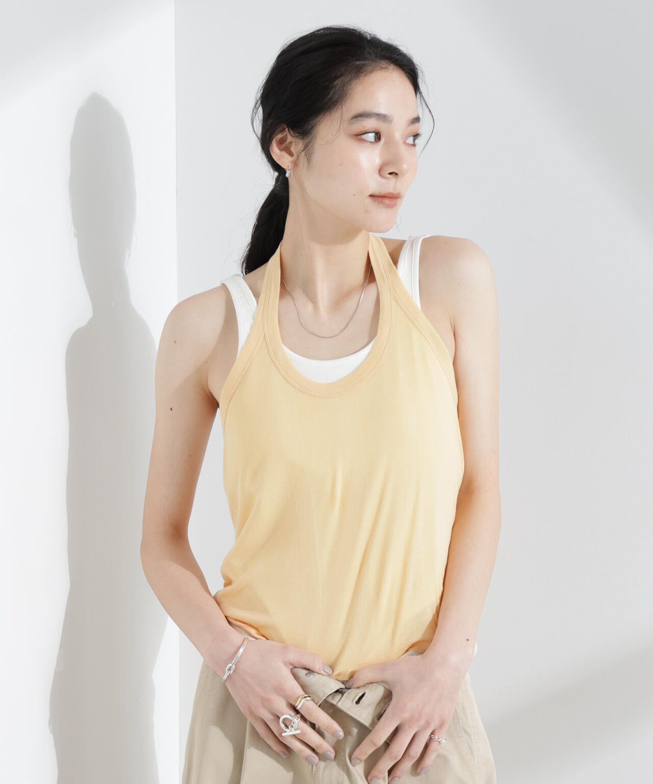 Robert P. Miller/Light Prib Halter tank 6715124033
