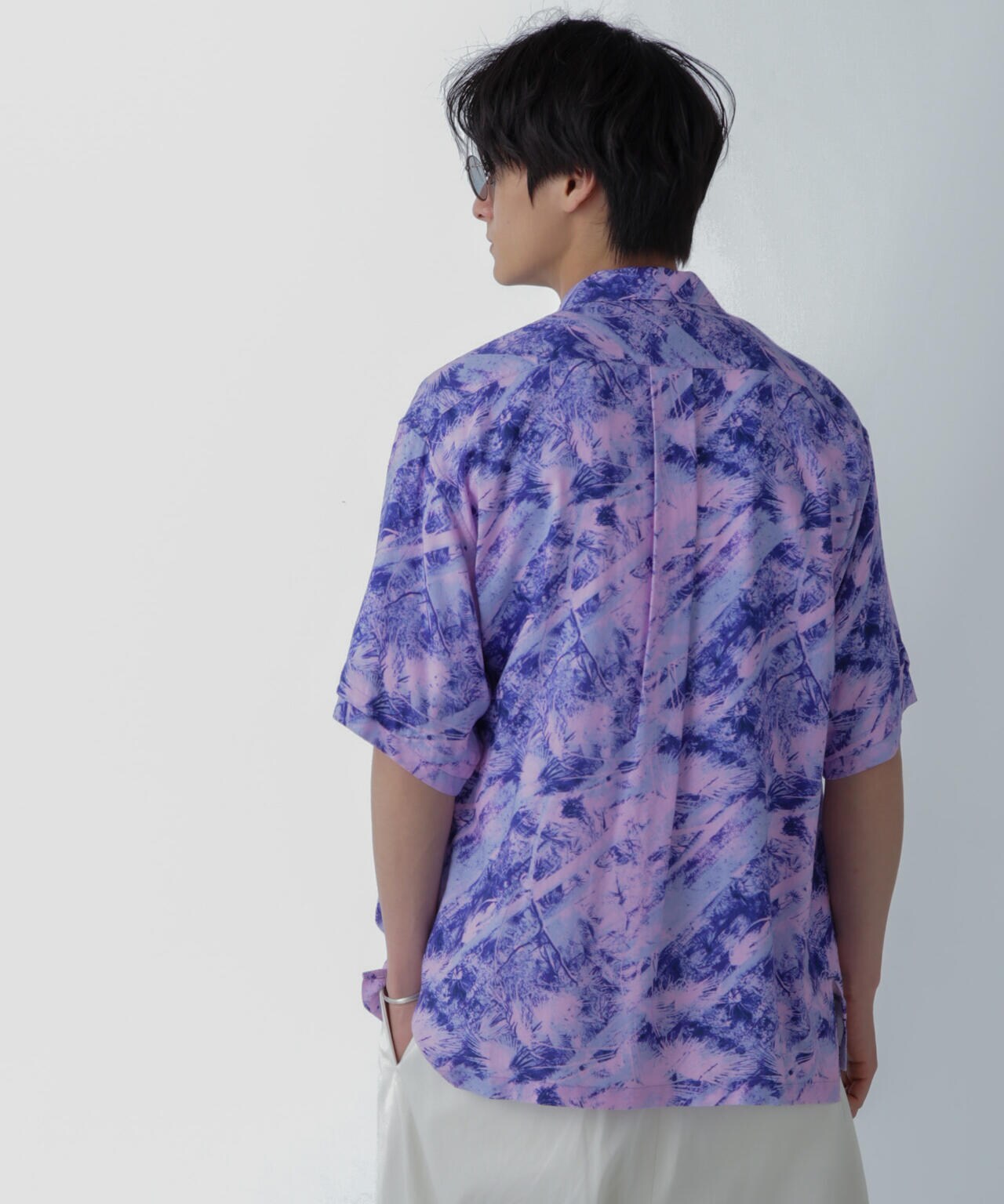 White Mountaineering/JUNGLE PATTERN OPEN COLLAR S/S 6704121016