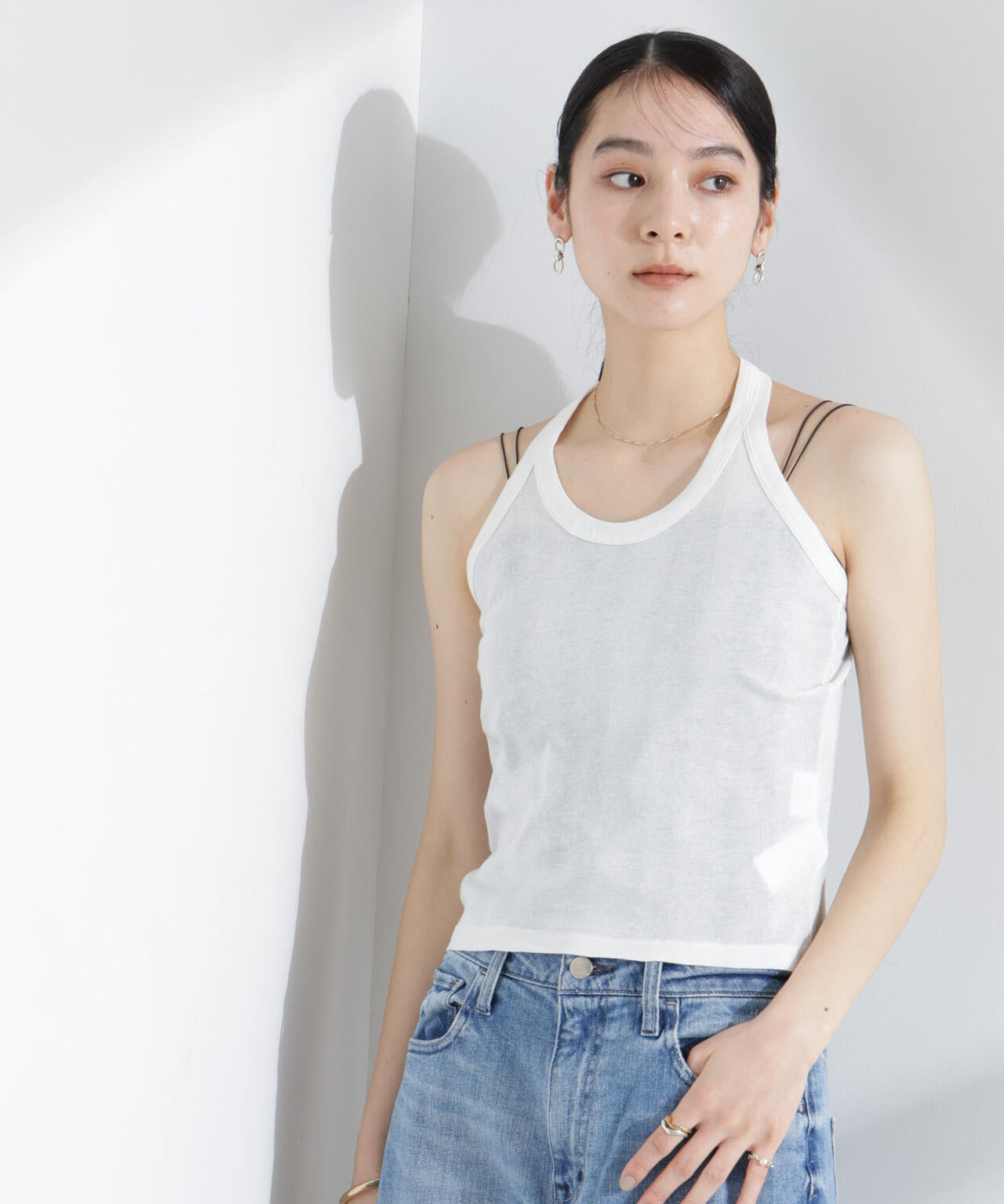 Robert P. Miller/Light Prib Halter tank 6715124033
